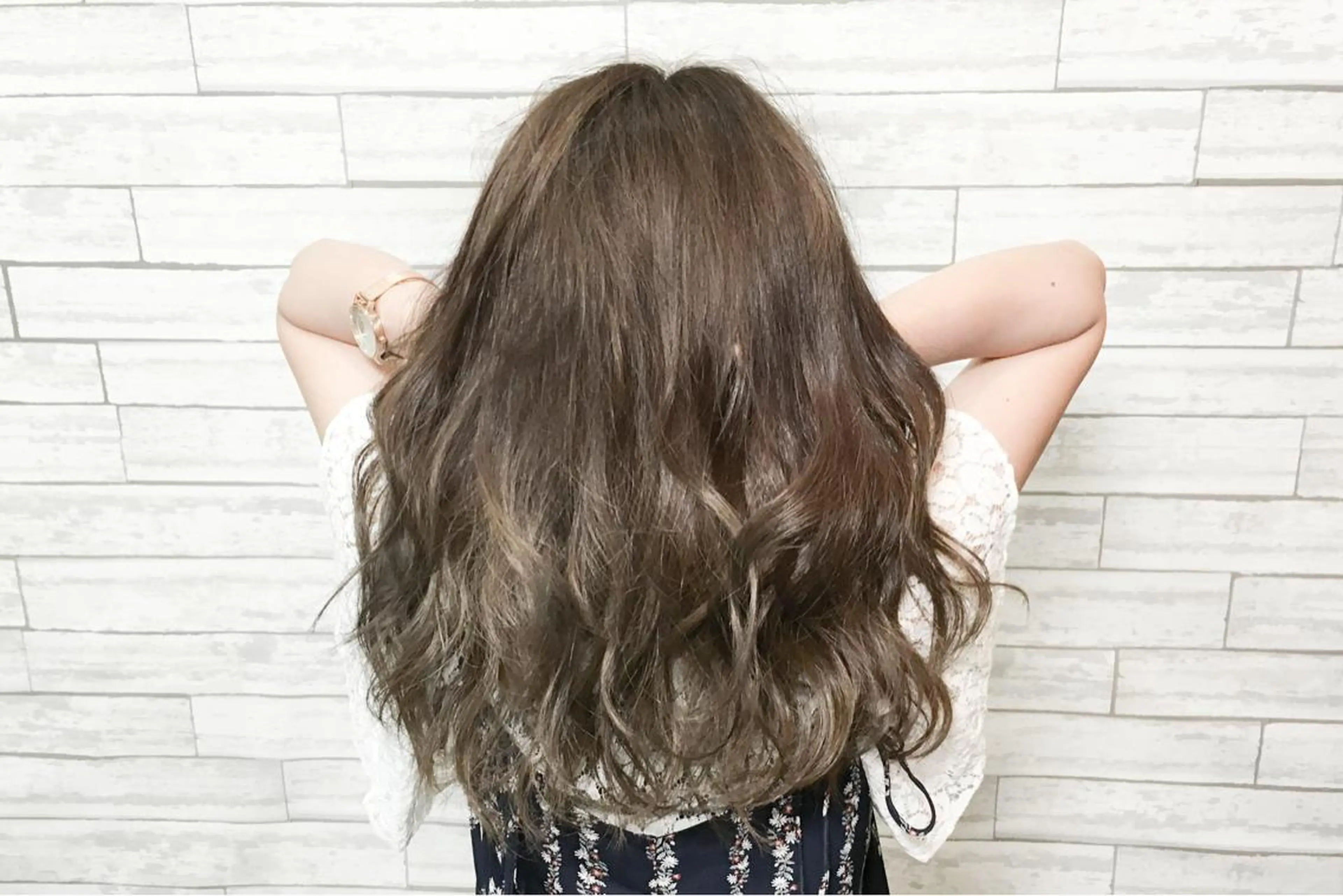 ロング カラー ヘアアレンジ ダブルカラー グラデーションカラー ANBEL所属・ANBEL代表 西尾裕樹のヘアスタイル