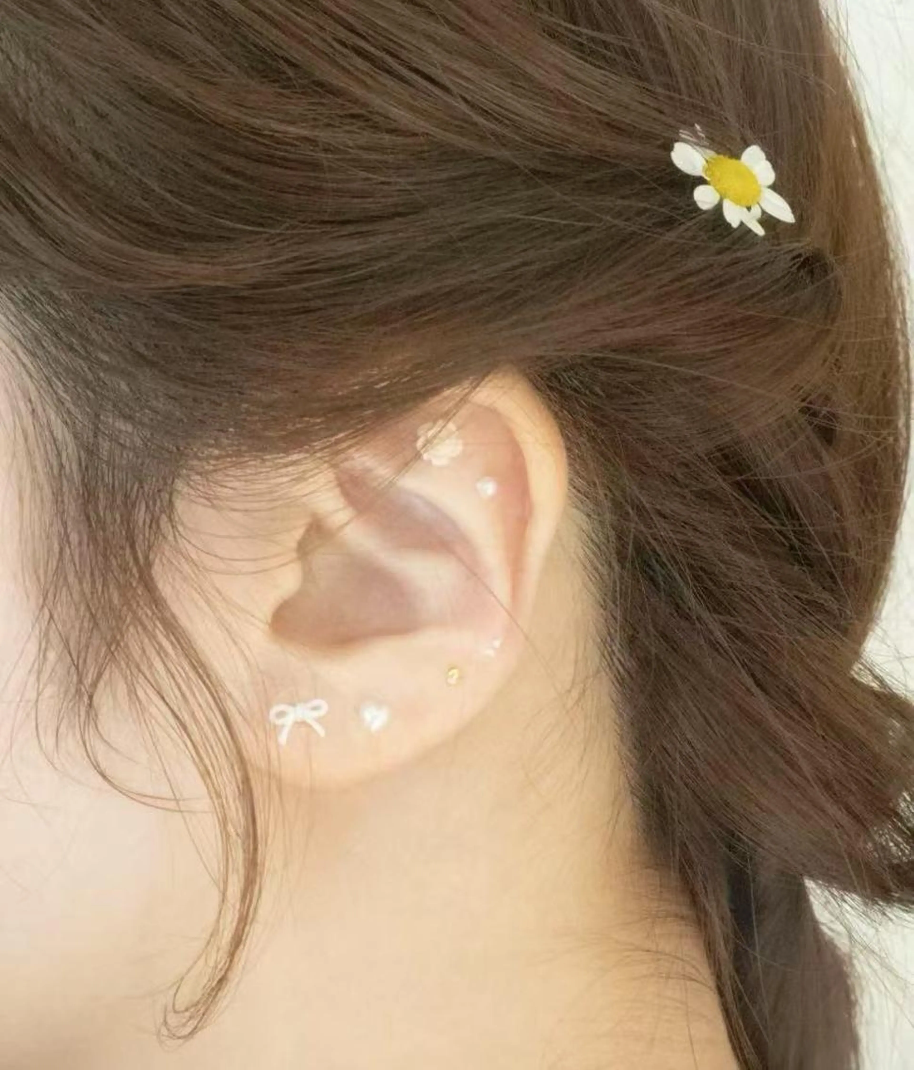 耳ツボジュエリー💎12粒までの写真