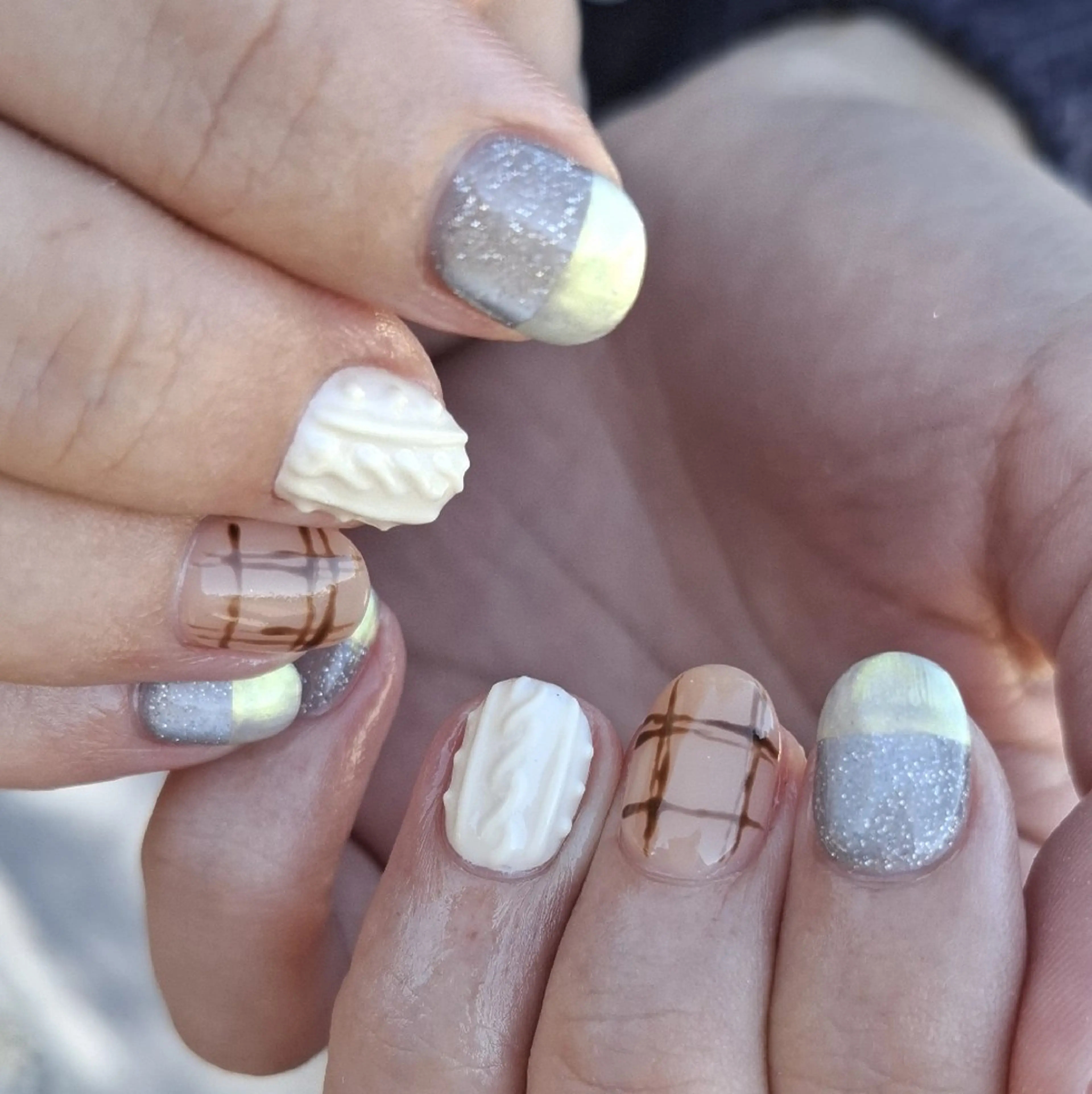 ネイル ハンドネイル ænon nailのネイルデザイン