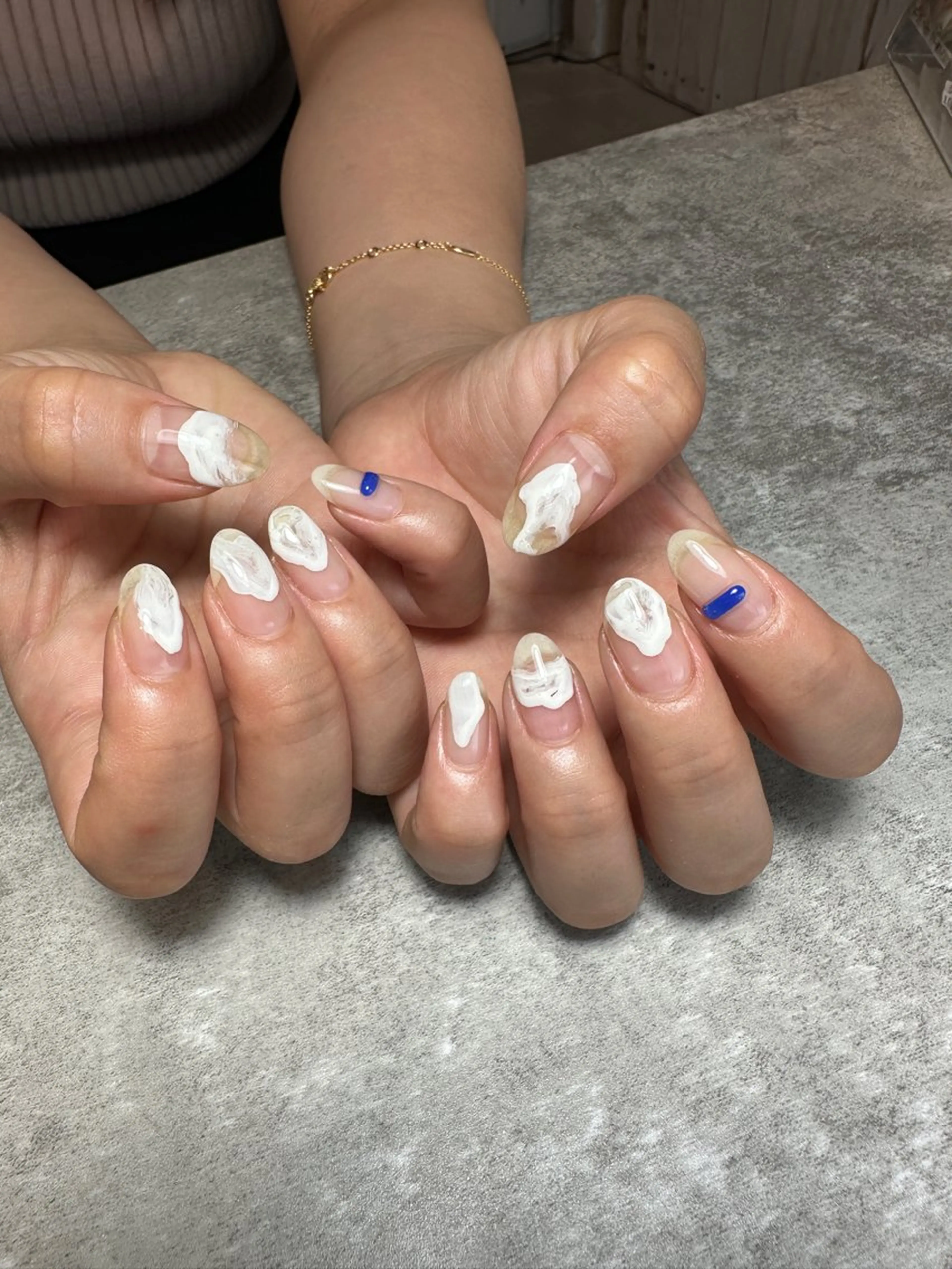ネイル ニュアンスネイル NAIL'S MODAのネイルデザイン