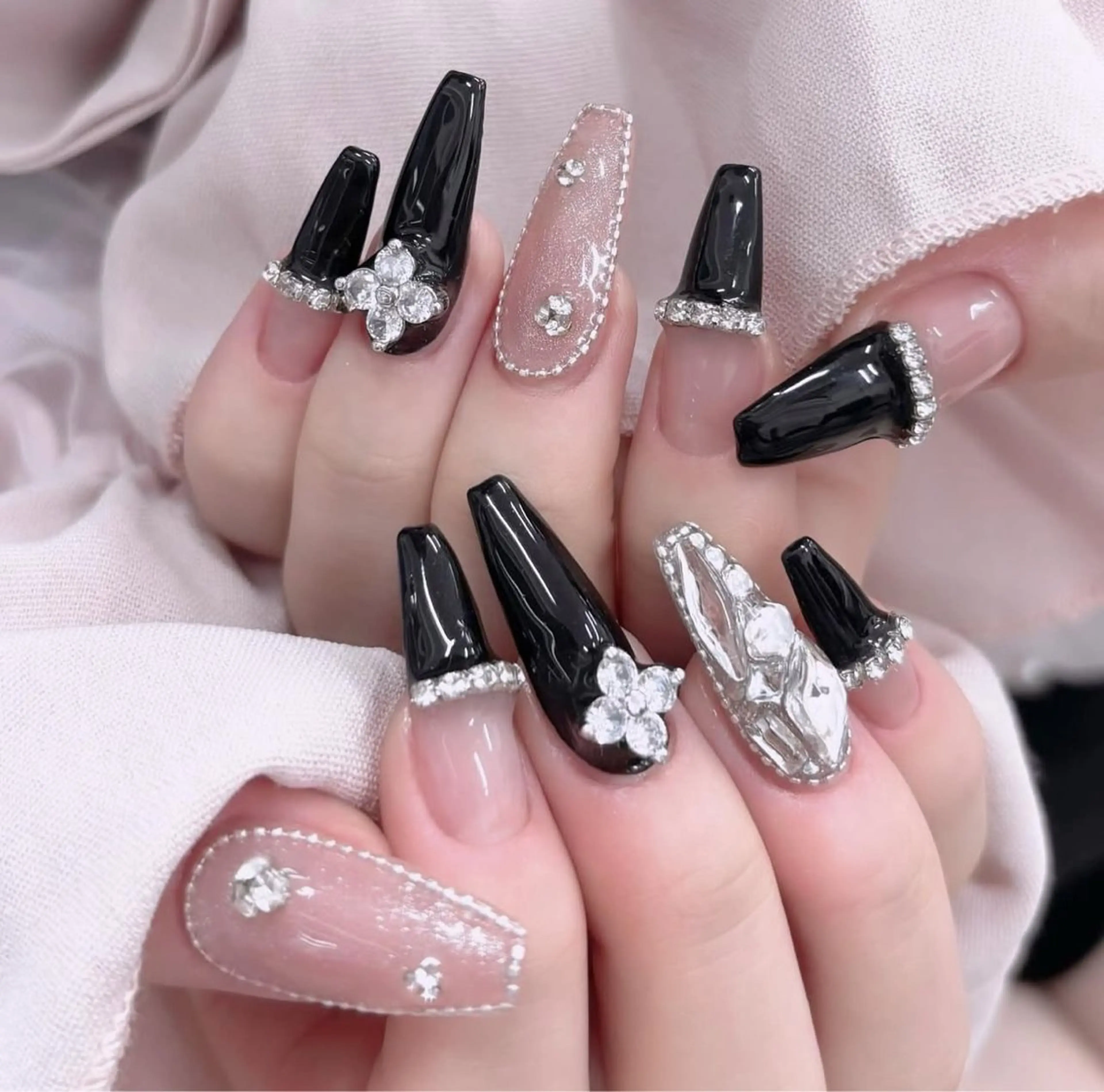 ネイル ハンドネイル GRACE所属・GRACE shizukaのネイルデザイン