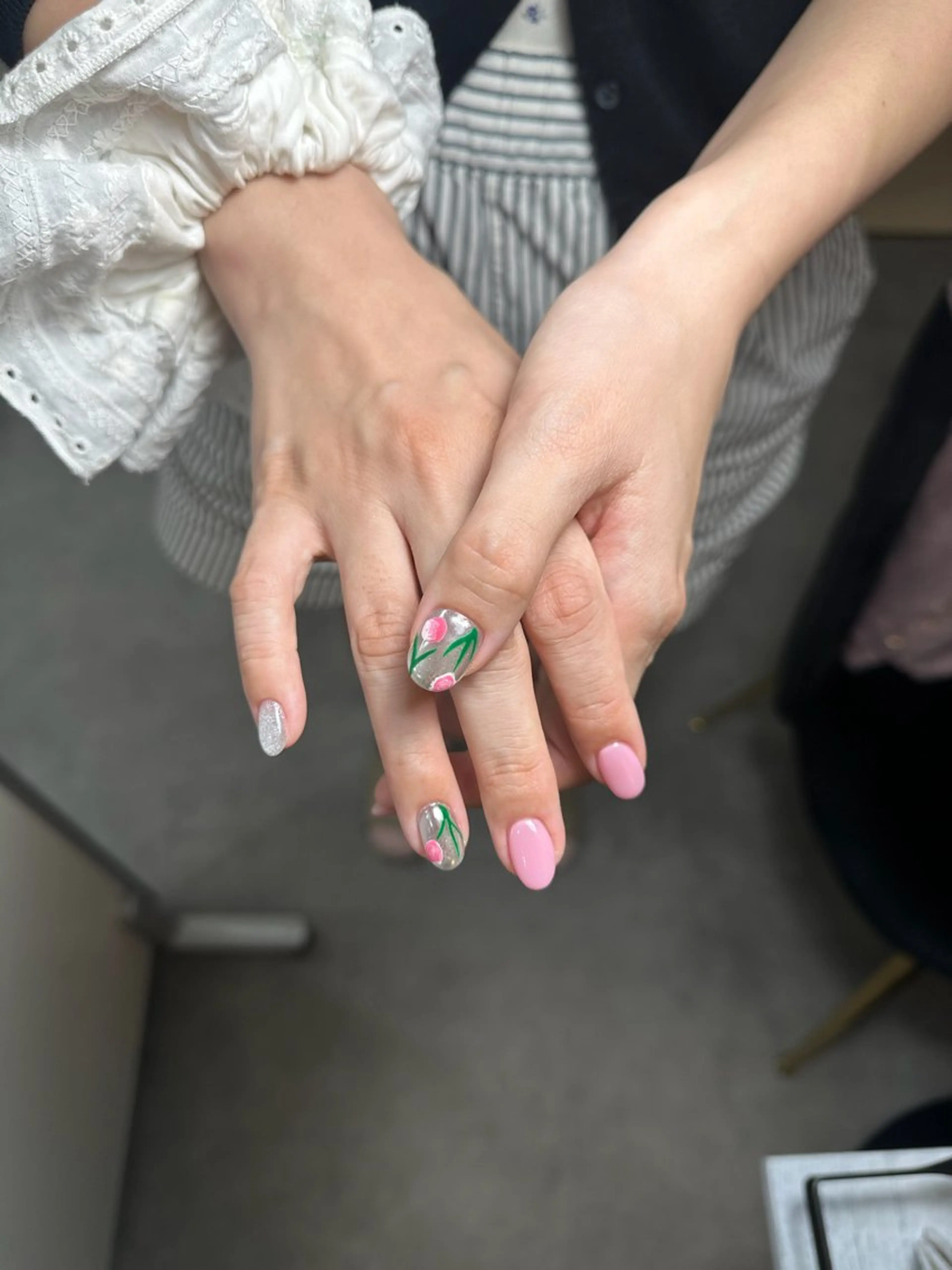 ネイル ATELIERHARLOW所属・nailist MOEのネイルデザイン