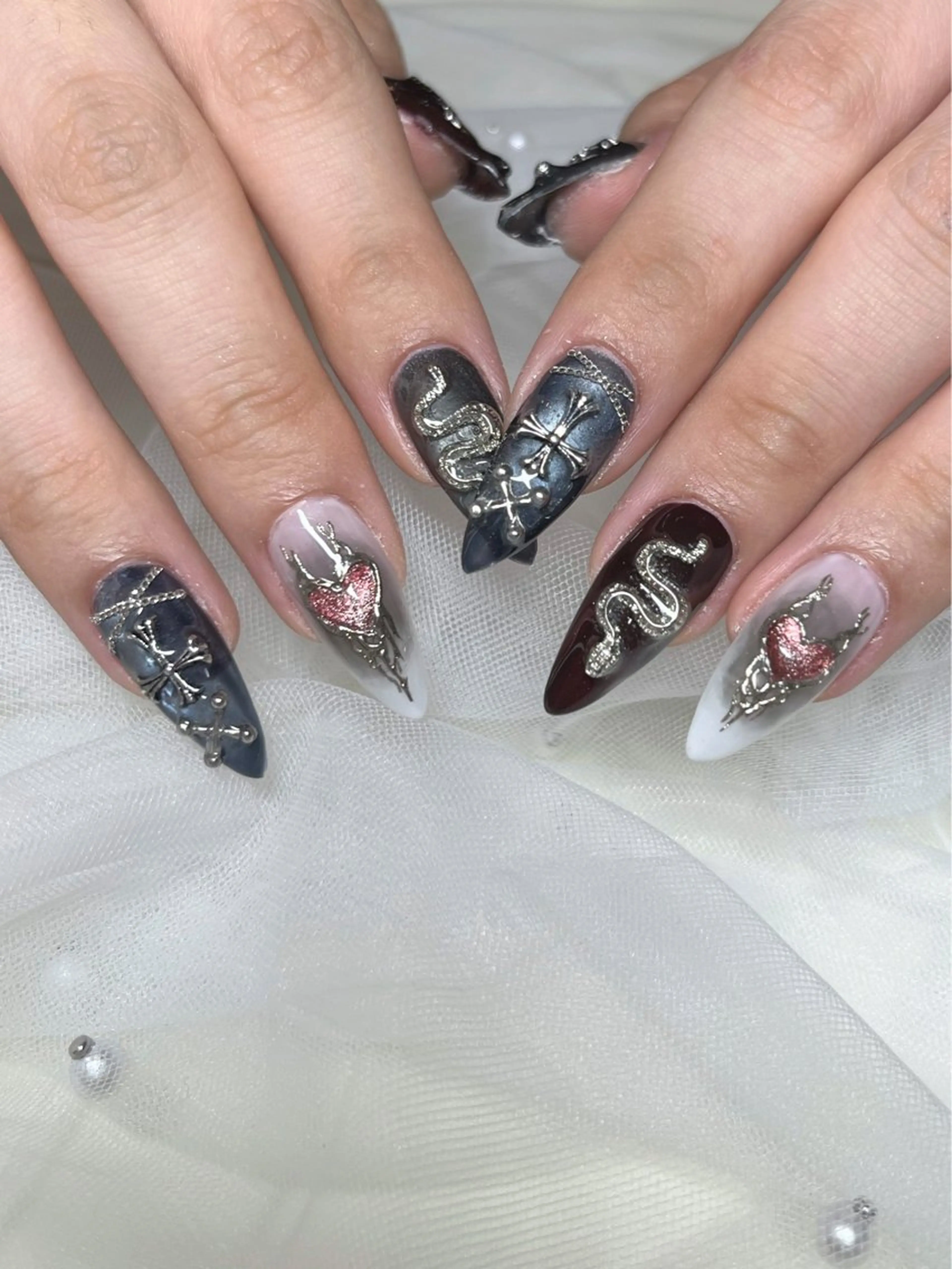 ネイル ハンドネイル 7nail所属・なんば7nail YUZUHAのネイルデザイン