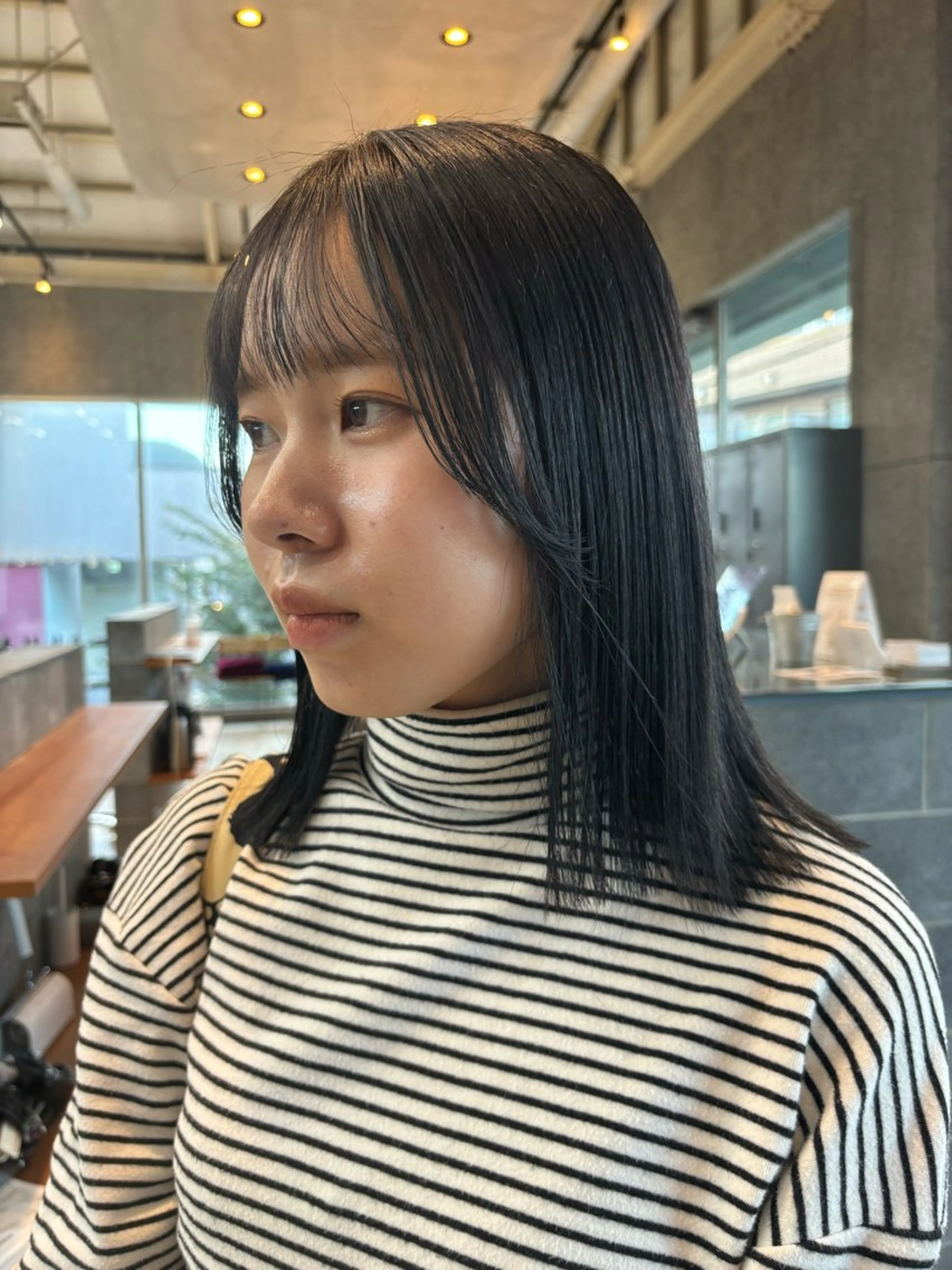 ミディアム カラー ヘアアレンジ カット ヘアカラー トリートメント ヘッドスパ ヘアセット 押切 響 のヘアスタイル