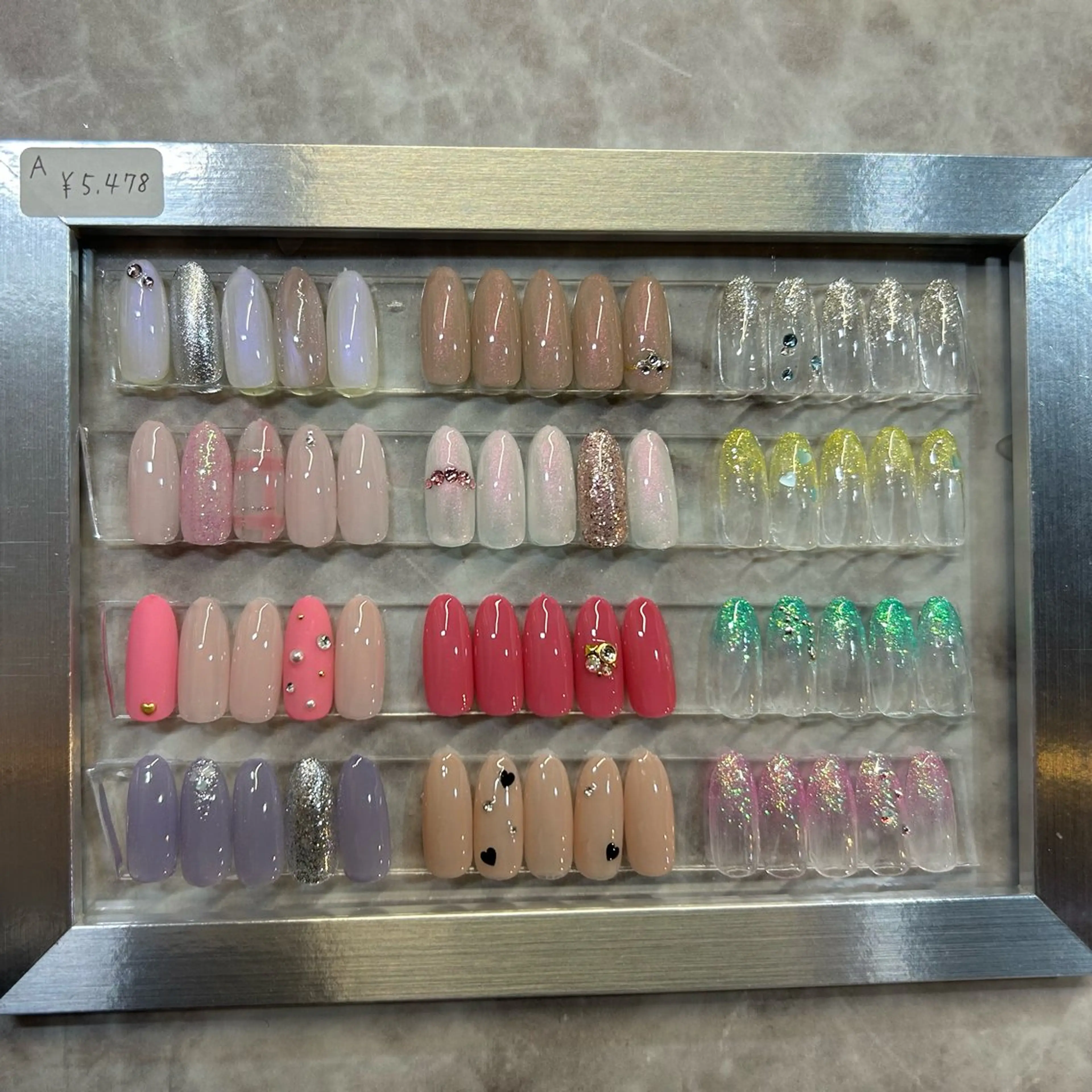 ネイル シンプルネイル H Nanaのネイルデザイン