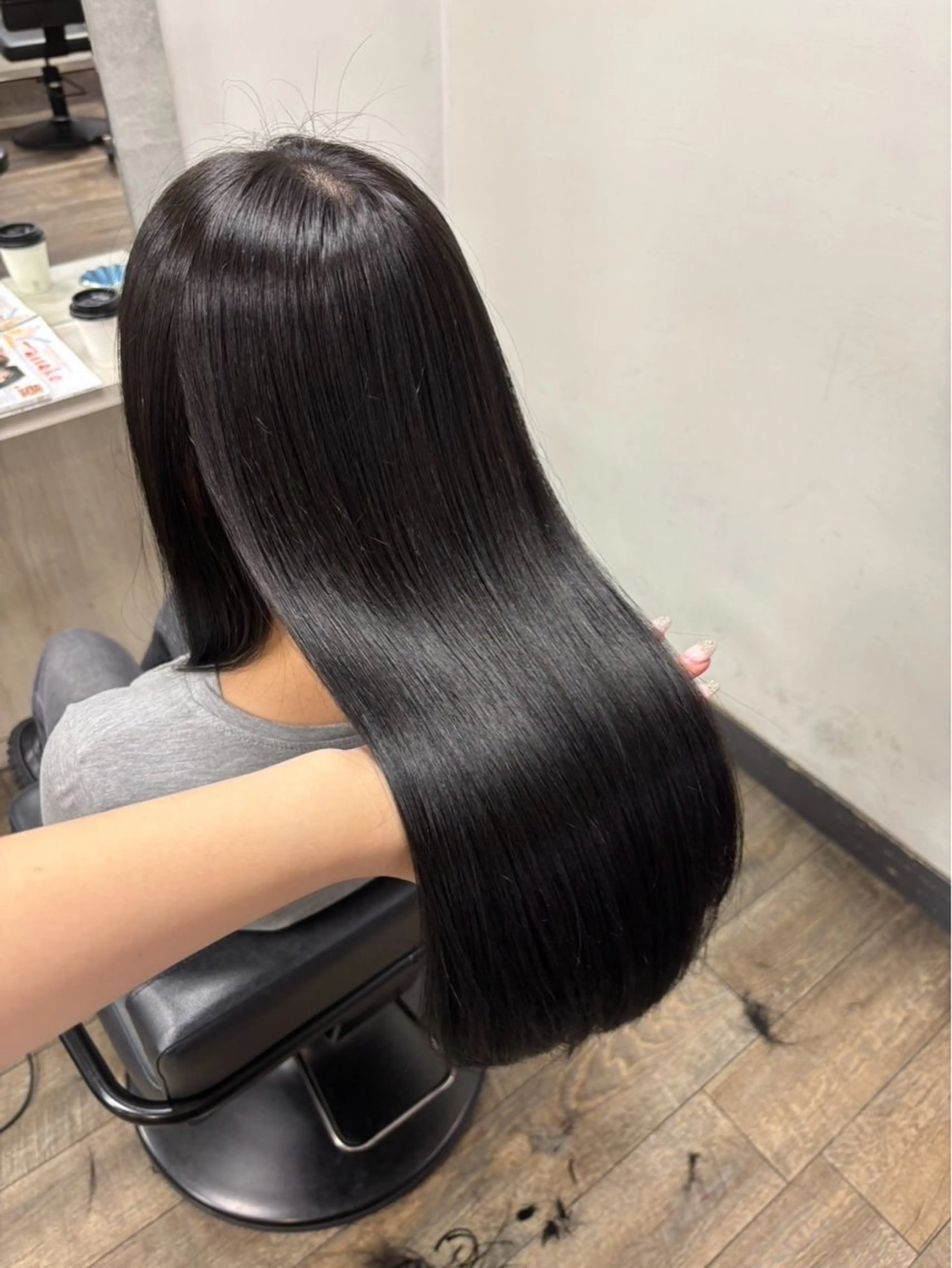 ロング カラー 黒髪 ブルーカラー ブルーブラック Rena/大阪美容室 /ワンホンヘアのヘアスタイル