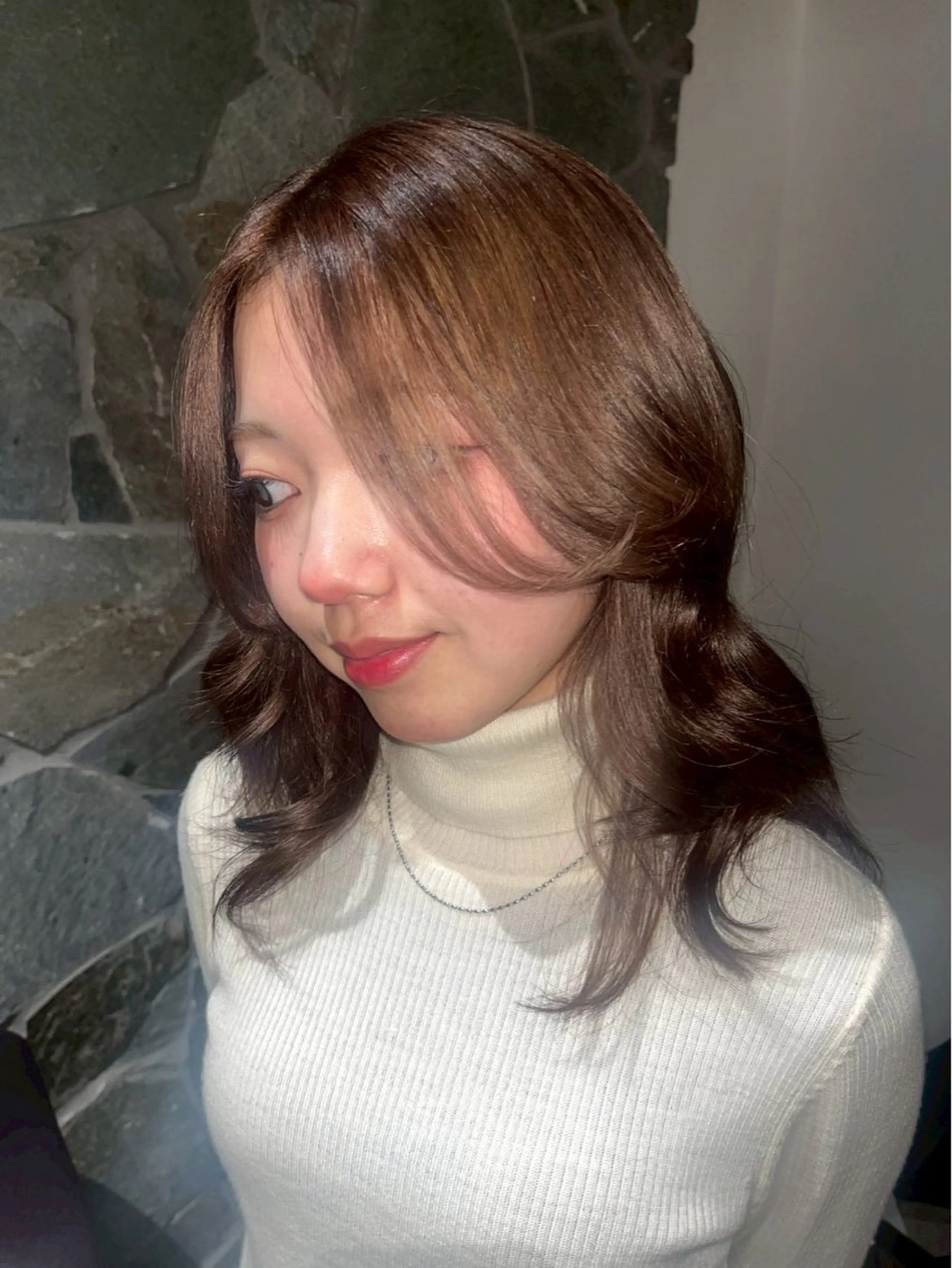 ミディアム iro+soi所属・iro+soi はるかのヘアスタイル