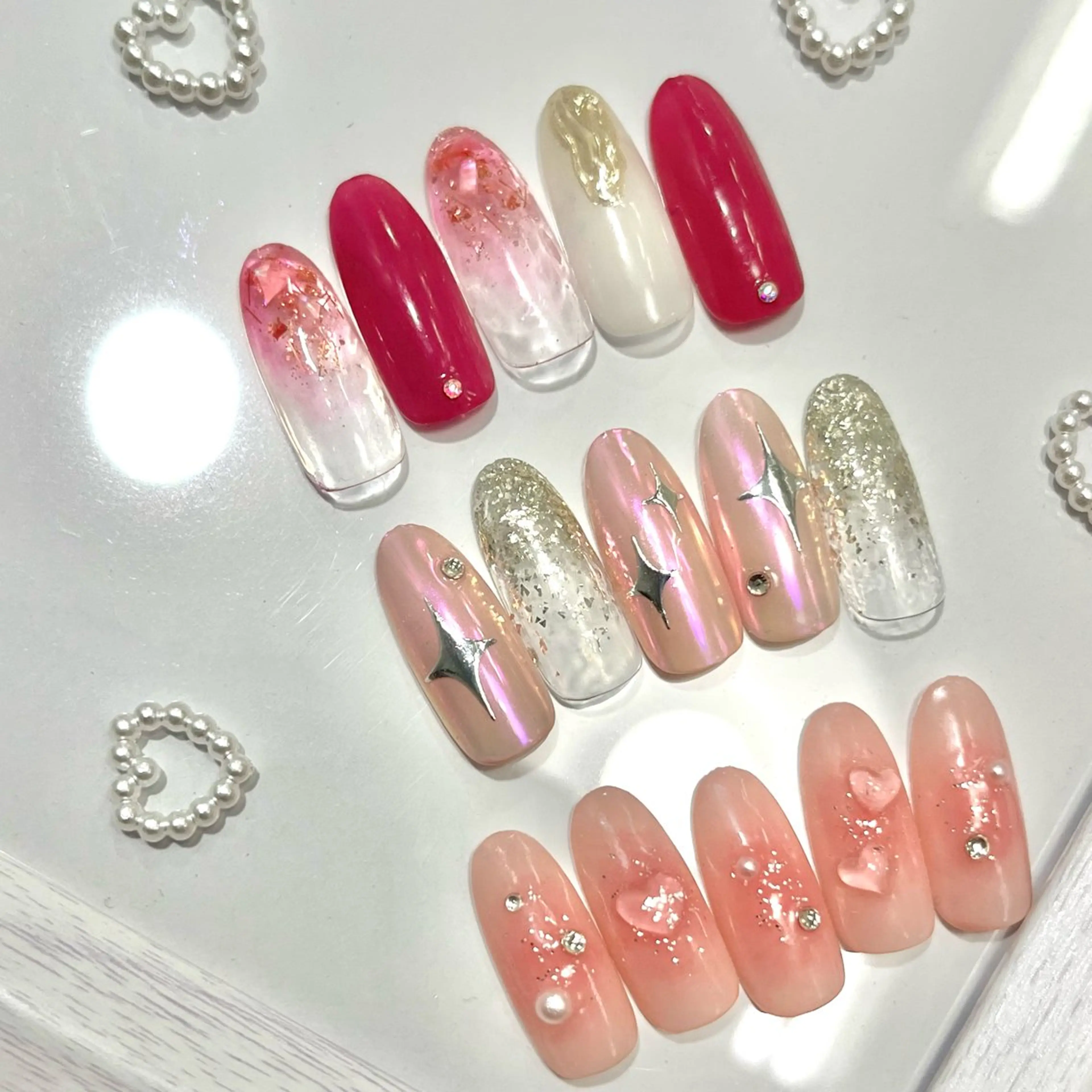 ネイル オーロラネイル チークネイル ガーリー ハート キラキラネイル para ☀︎ sol by BECK所属・Para Sol nail　Maoのネイルデザイン