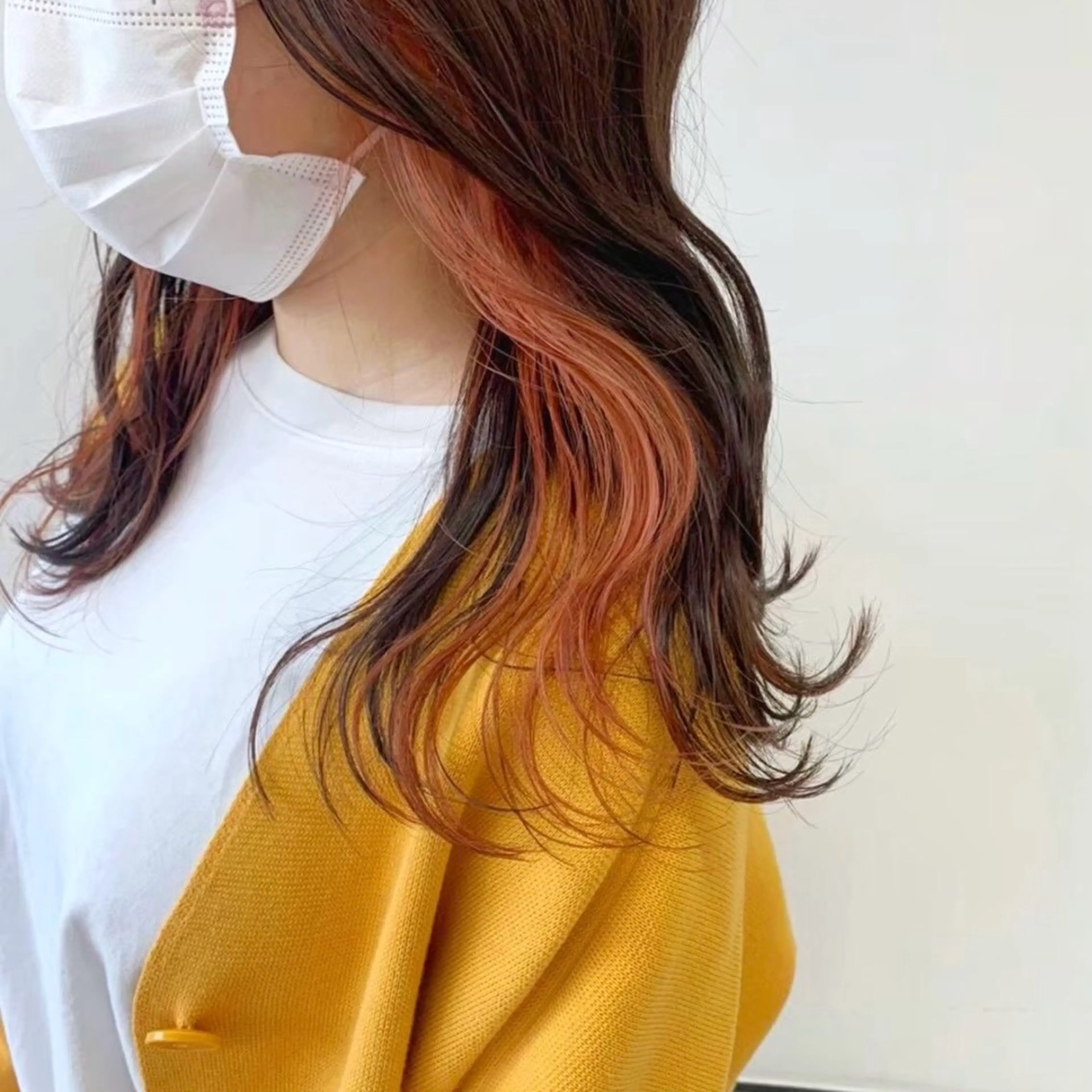 セミロング カラー イヤリングカラー ヘアカラー 🌟ゆりあ🌟 JILLSTUDIOのヘアスタイル