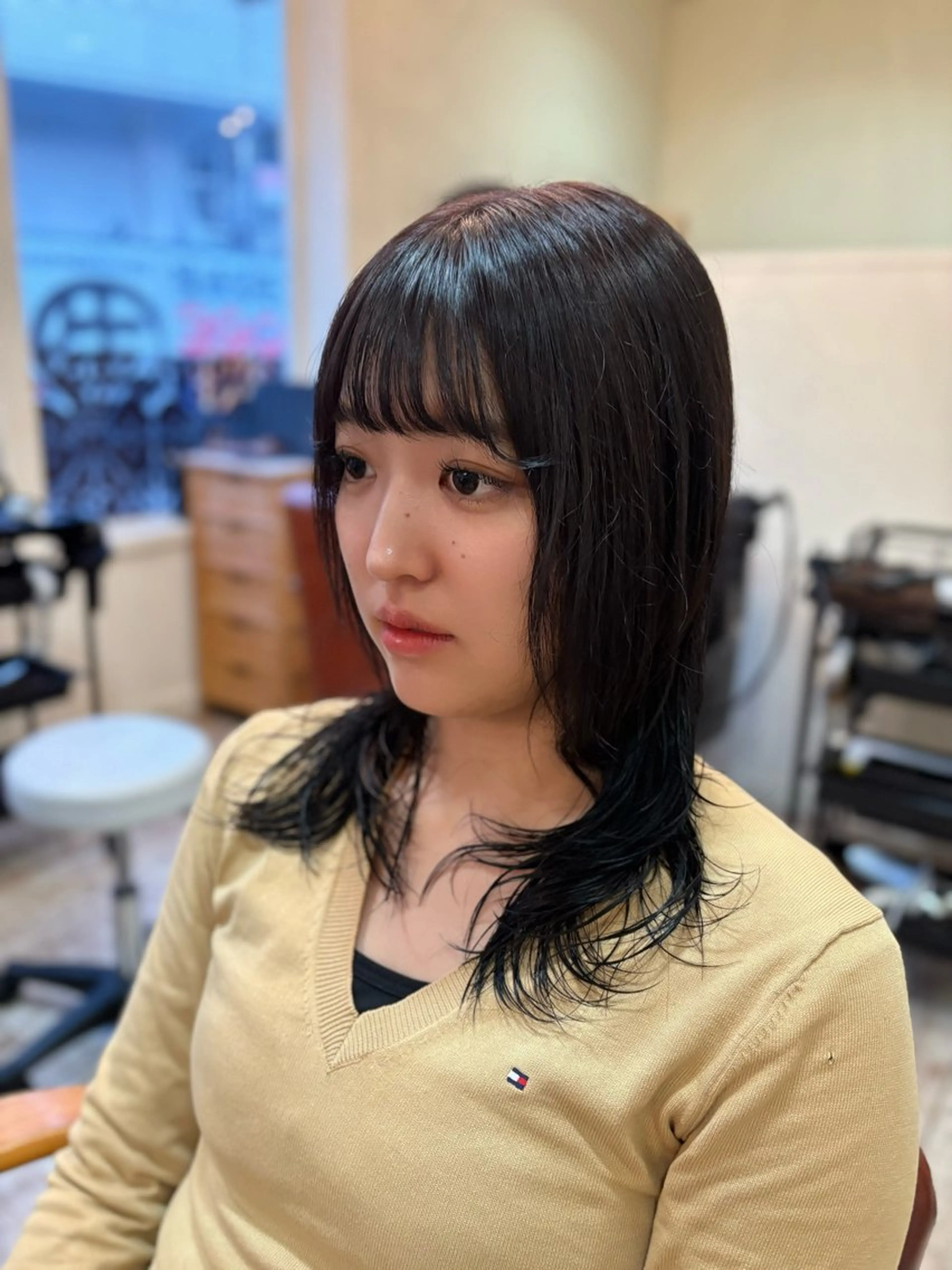 セミロング カラー ブラウンカラー ダークブラウン ヘアカラー いもの こはるのヘアスタイル