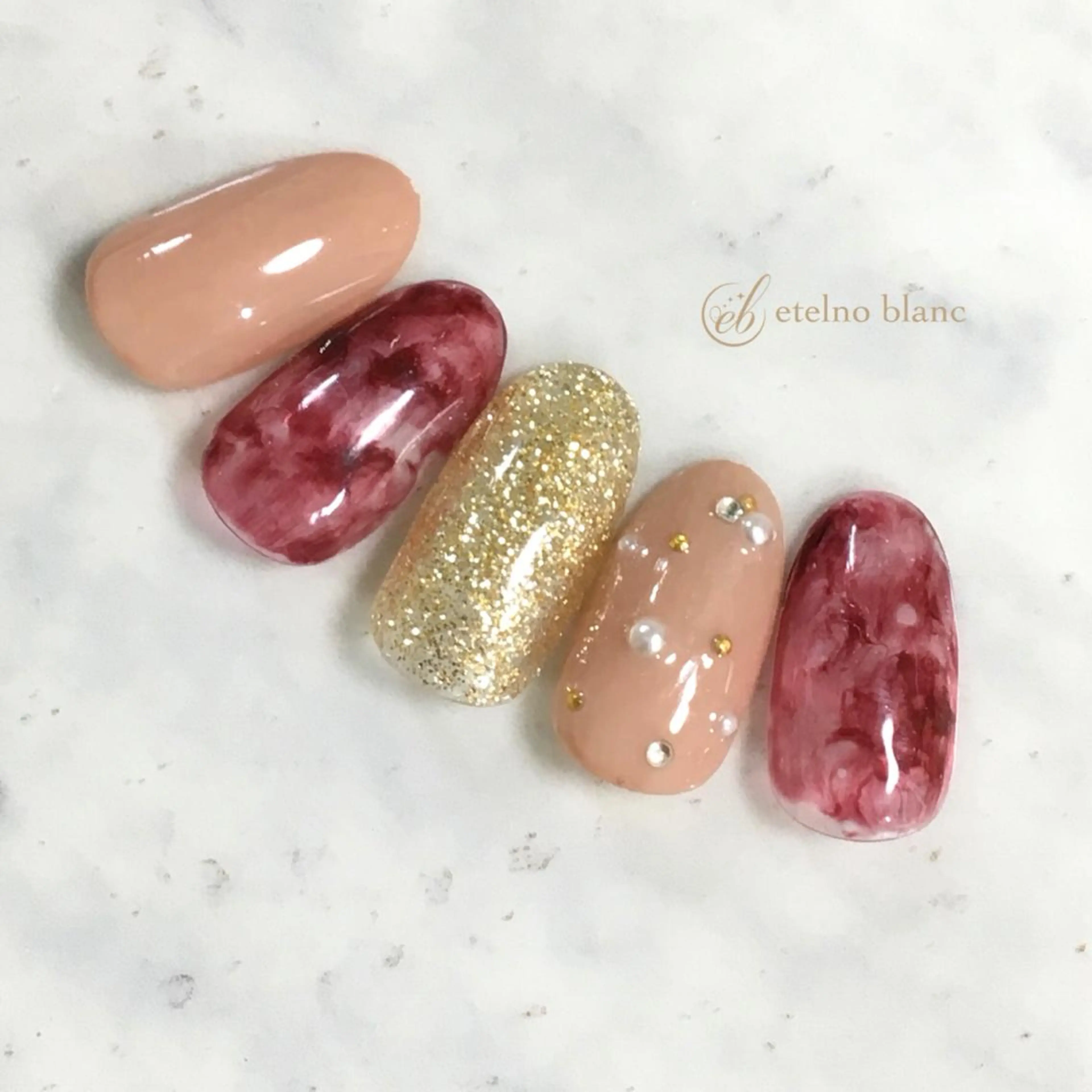 ネイル etelno blanc中目黒のネイルデザイン