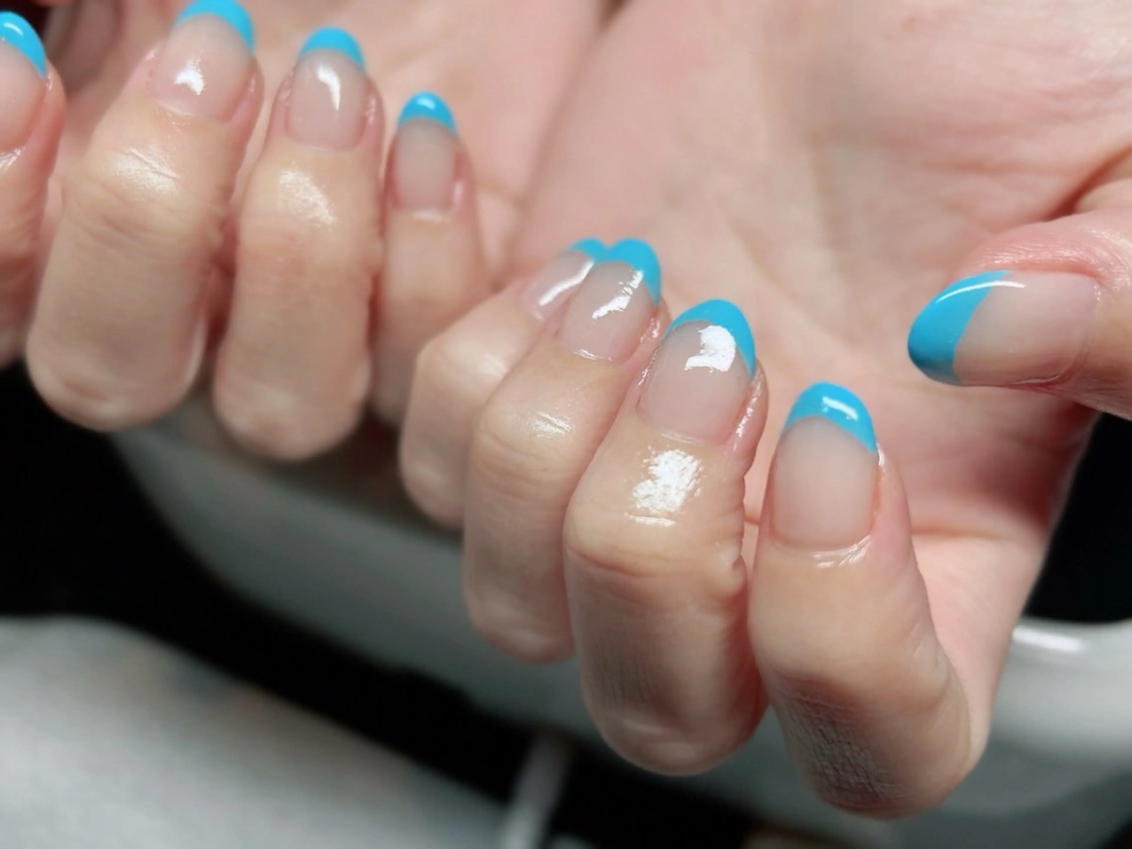 ネイル フレンチネイル 水色 ハンドネイル Bar CLAN -Nail-所属・AMUCI NAIL Shihomiのネイルデザイン