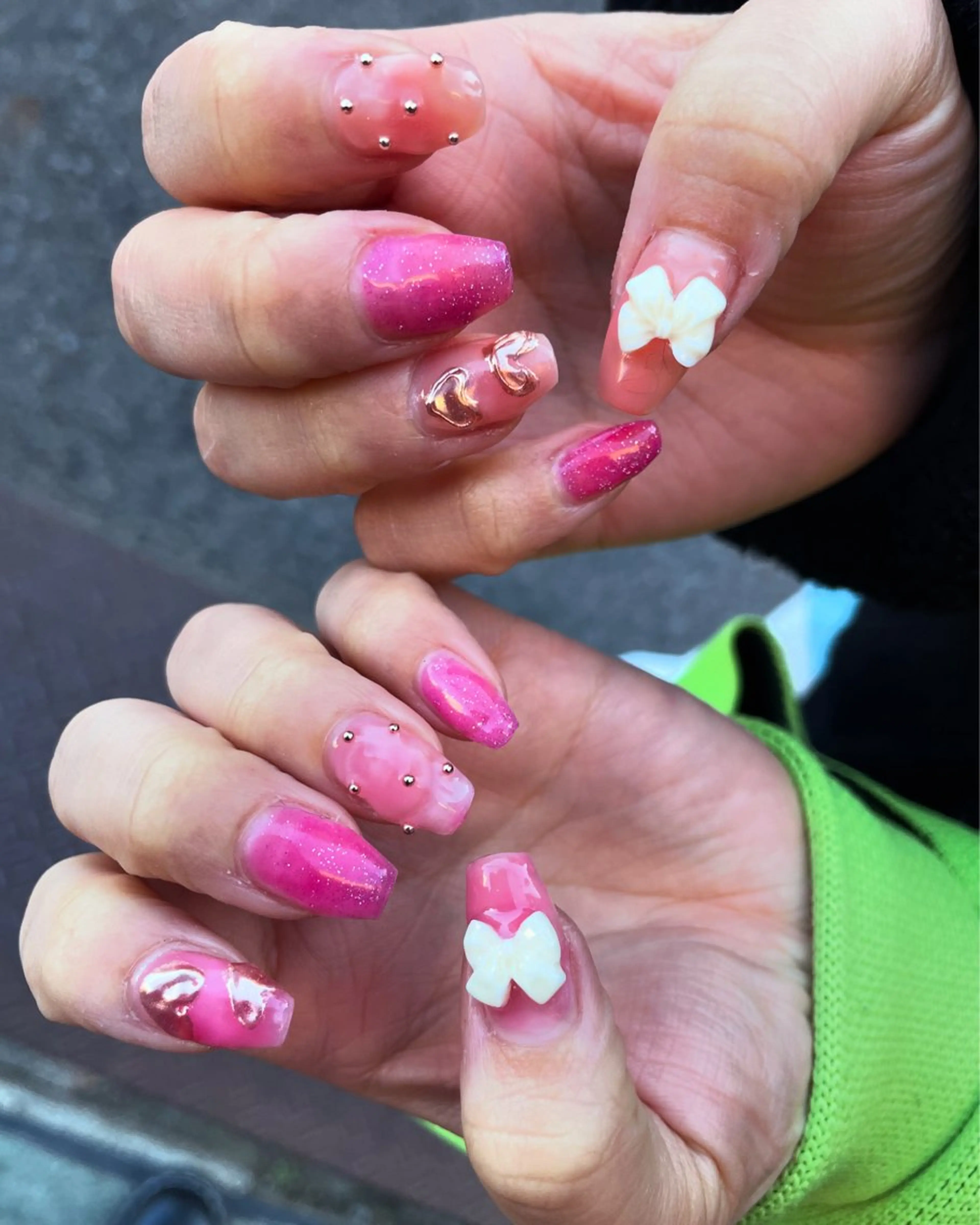 ネイル ハンドネイル CRAZY NAILのネイルデザイン