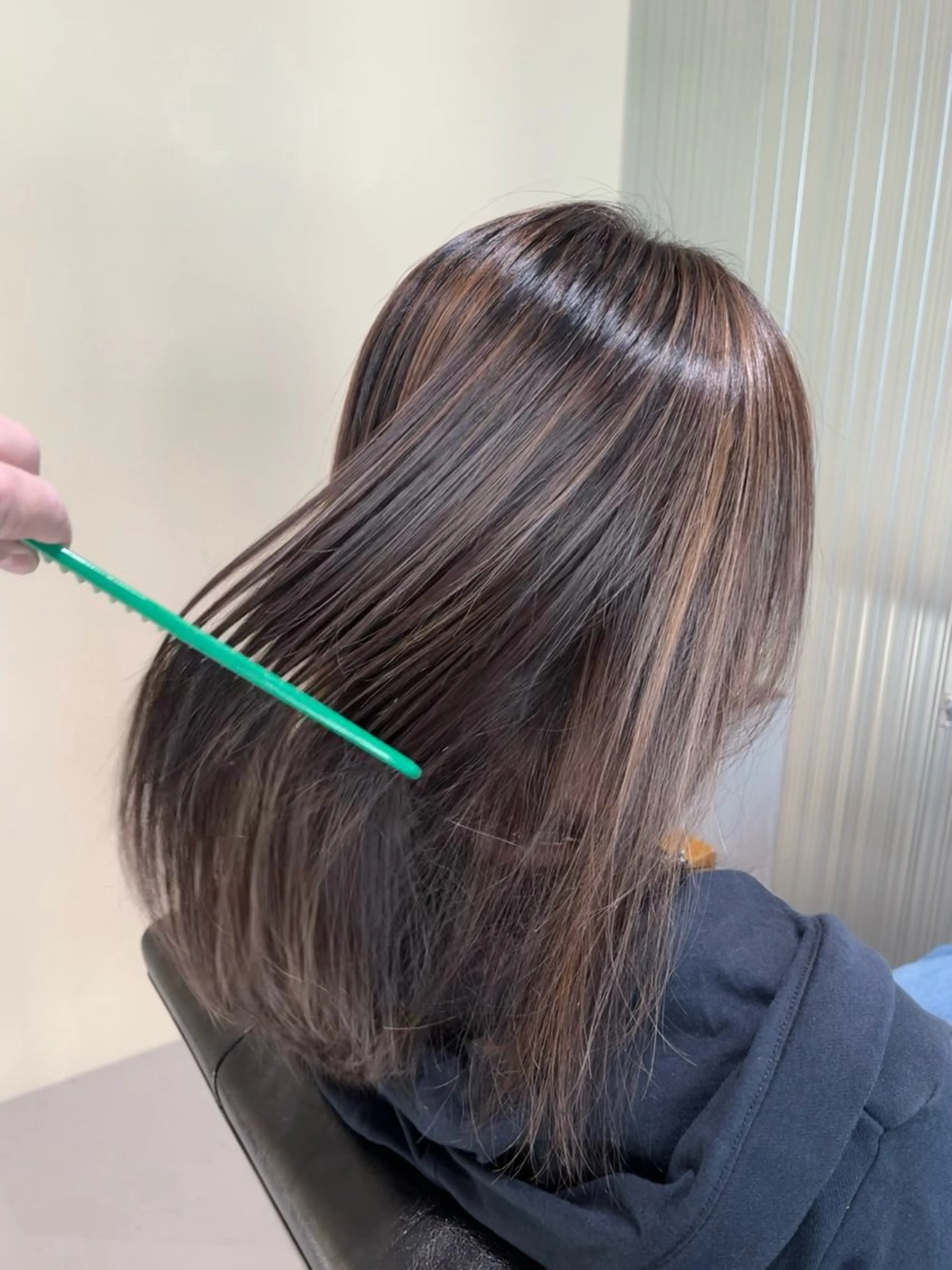 ミディアム カラー ヘアカラー KIZU 髪質改善 オカルト怪談のヘアスタイル