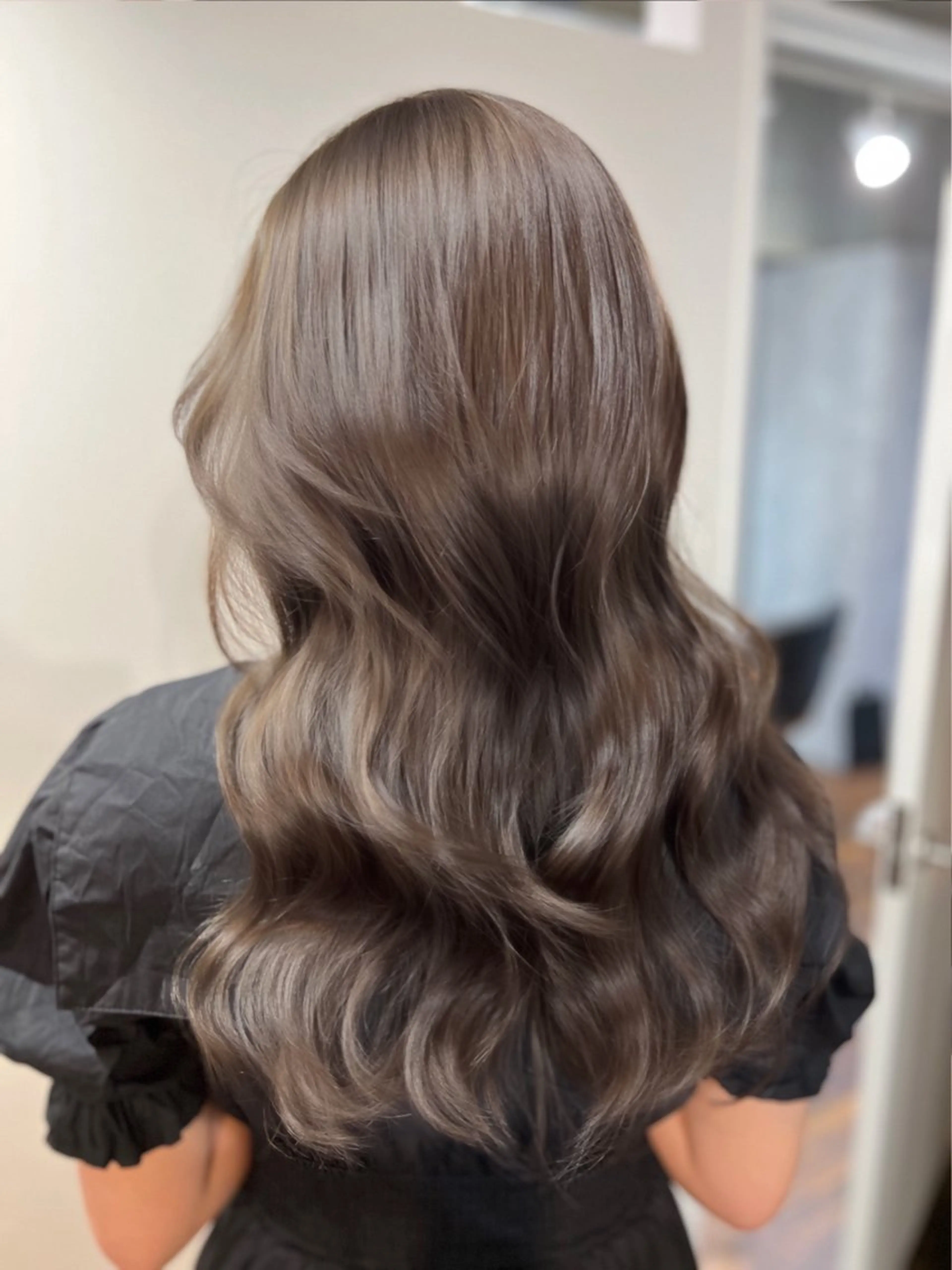 ロング カラー ヘアアレンジ カット ヘアカラー トリートメント ヘッドスパ ヘアセット 韓国レイヤー ハッシュ🤍渋谷のヘアスタイル