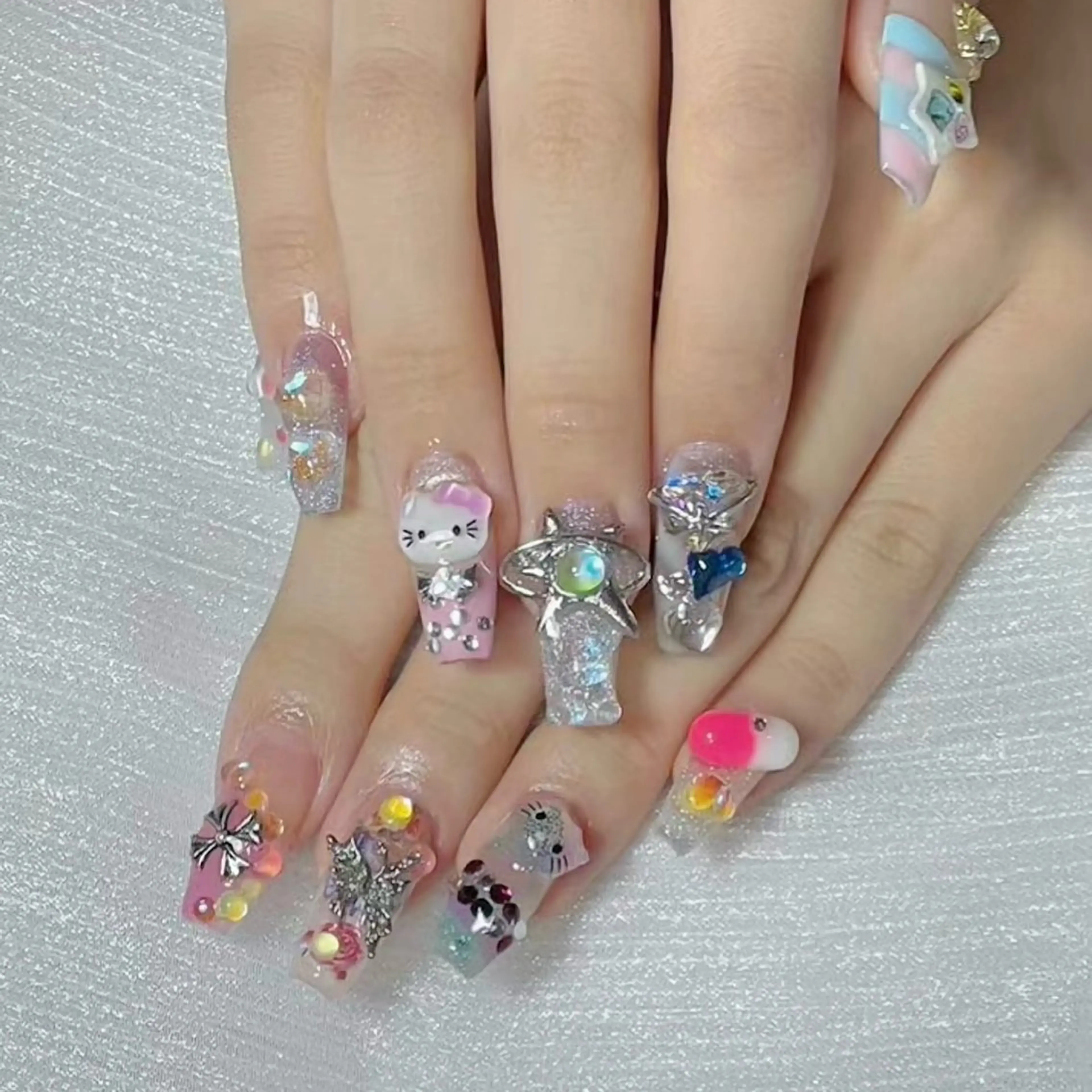 ネイル Hitomi Nail salonのネイルデザイン