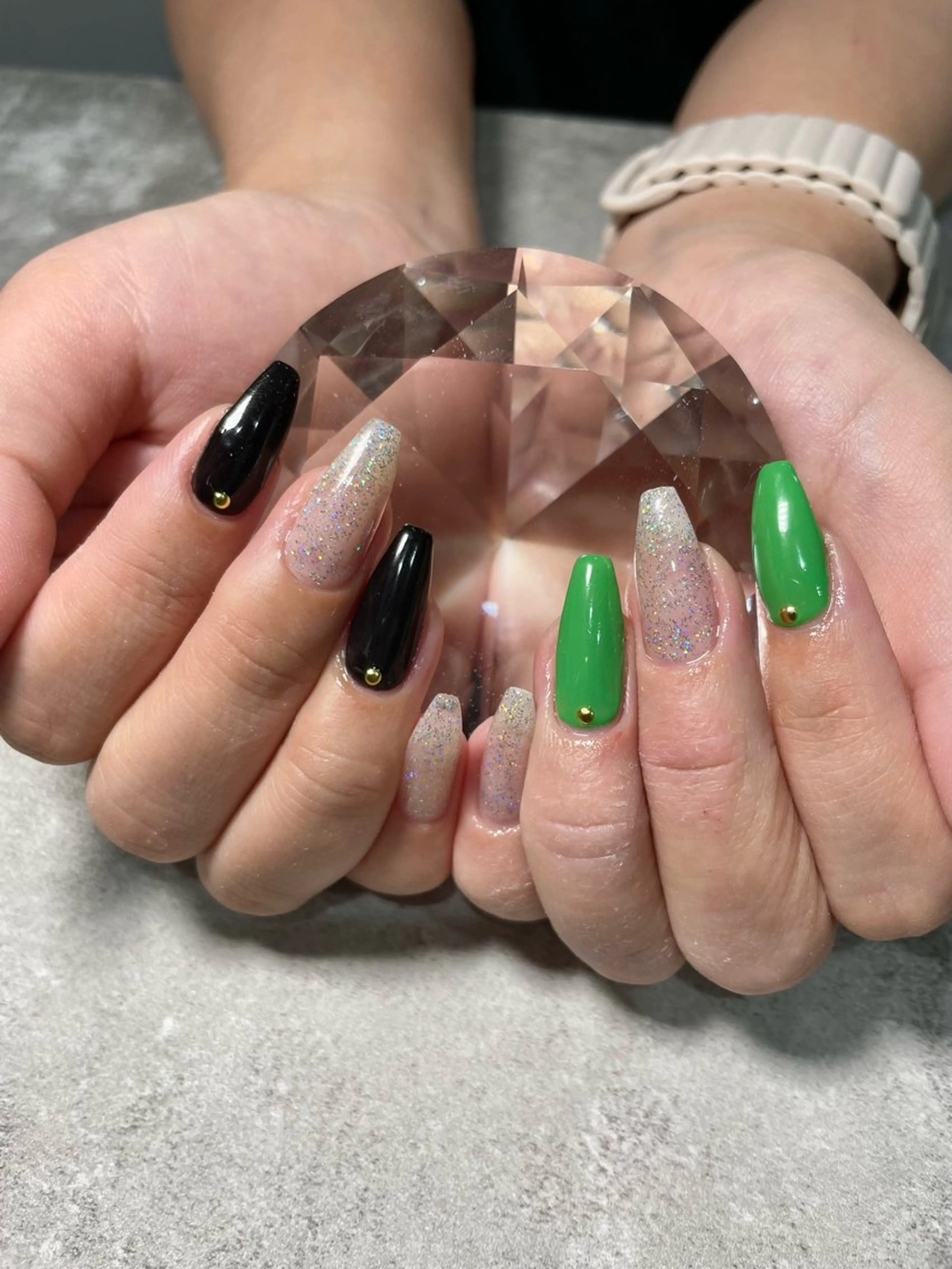 ネイル 持ち込み ハンドネイル Raviliss ♡のネイルデザイン