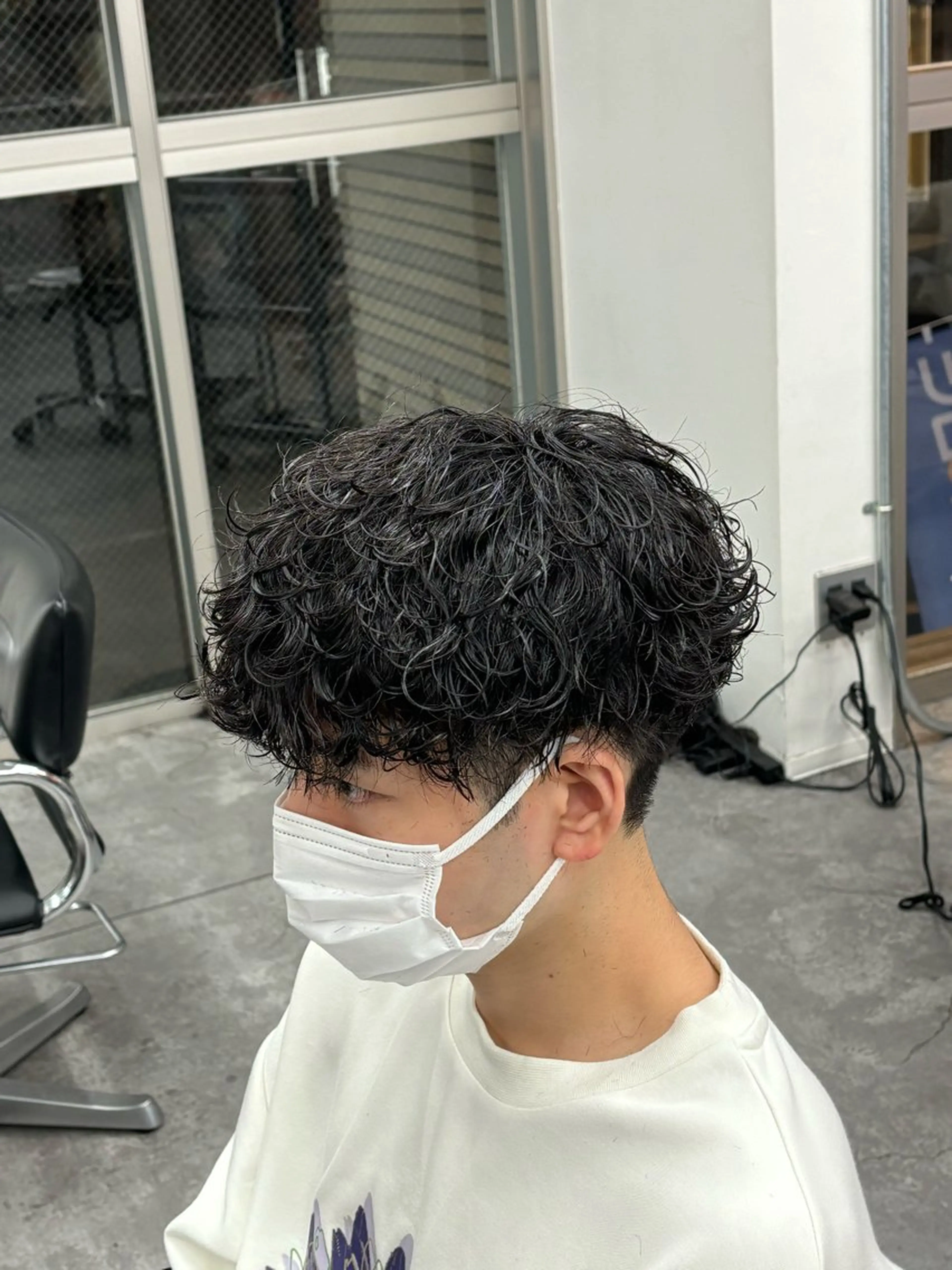 ショート パーマ メンズ カット パーマ ヘアセット 町田/波巻き/ シャドウ/メンズのヘアスタイル