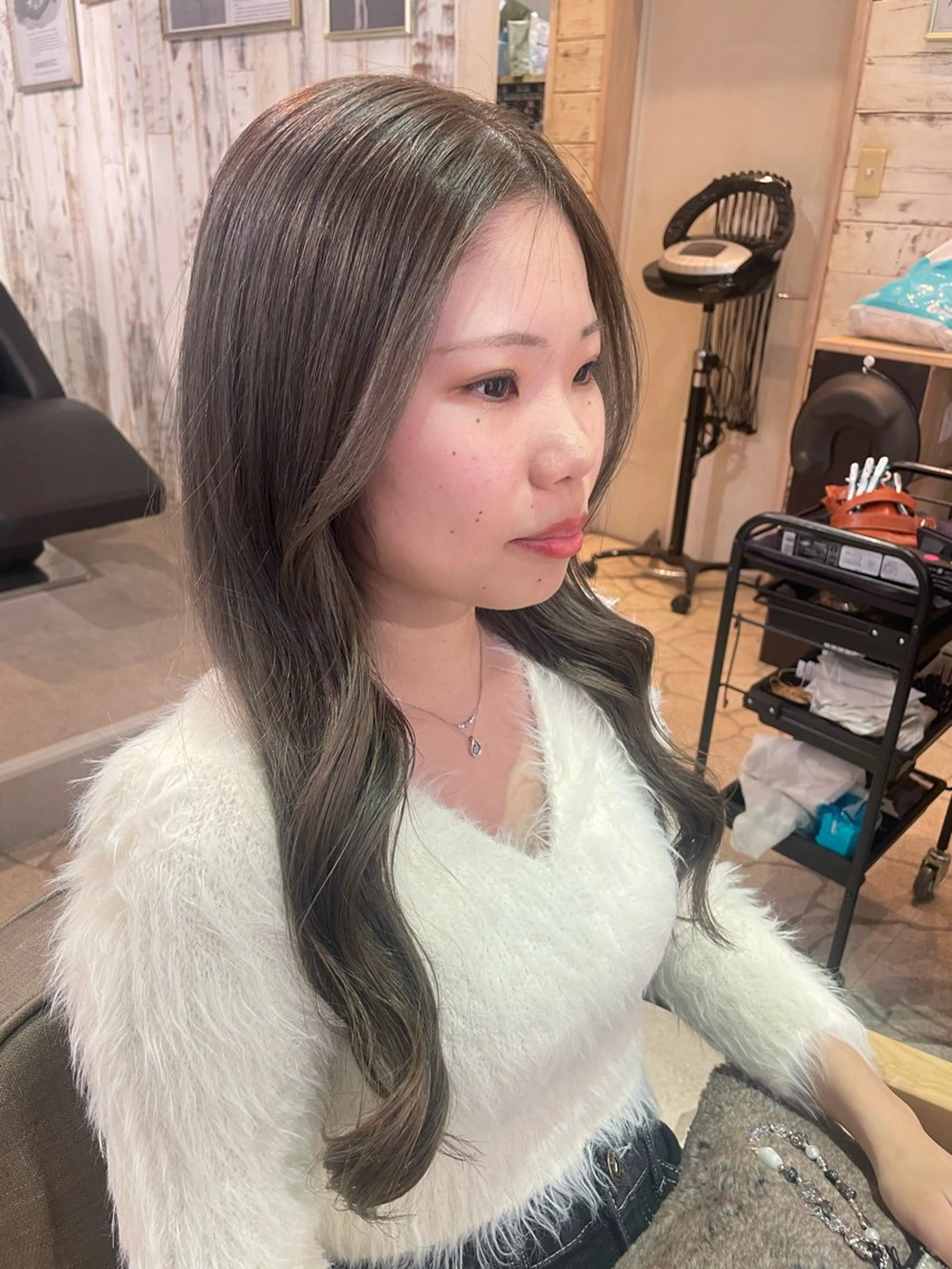 ロング カラー スリールヘアー所属・🖤nako/艶髪/ 透明感カラー🖤のヘアスタイル