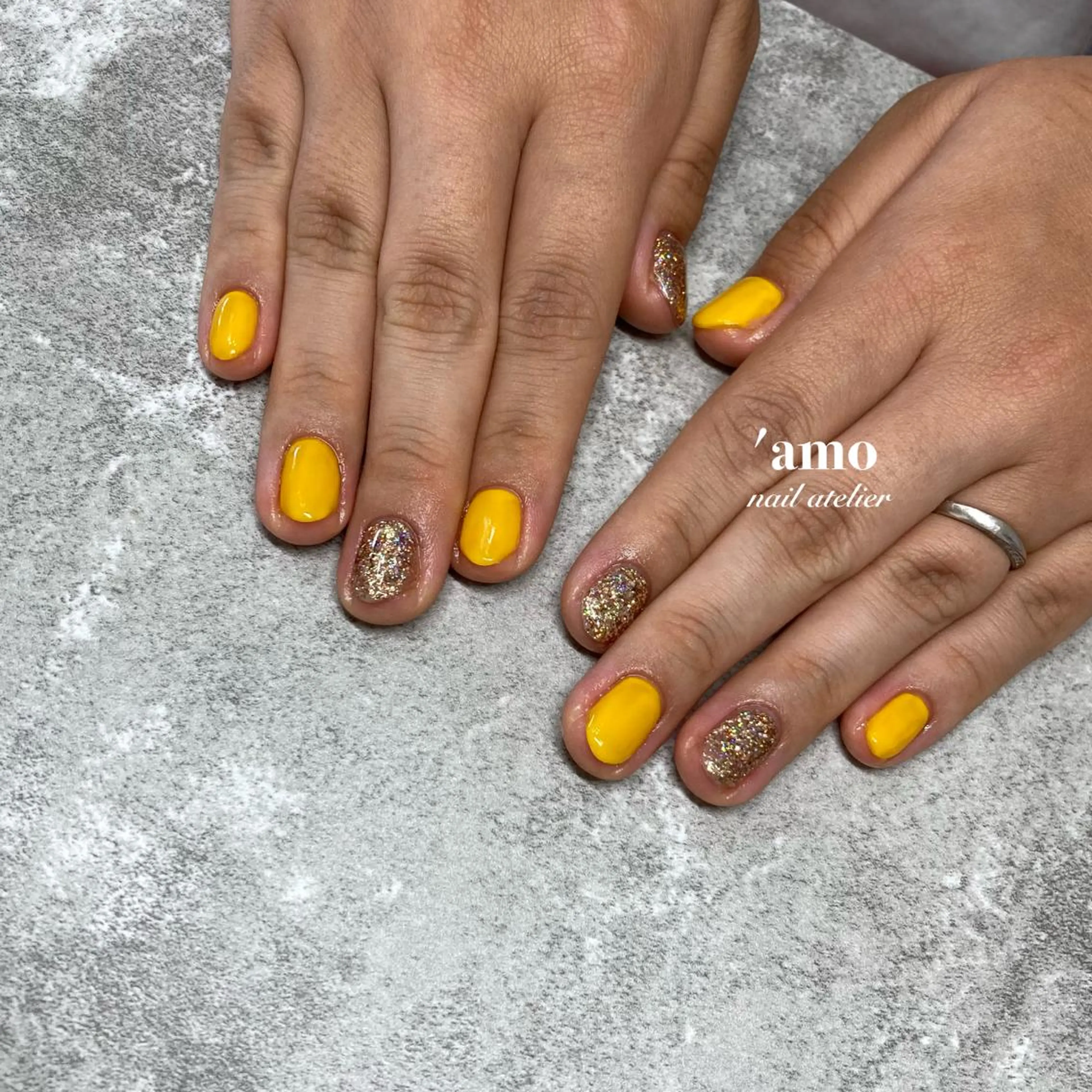 ネイル キラキラネイル ワンカラーネイル 'amo nail atelierのエステ・リラクイメージ