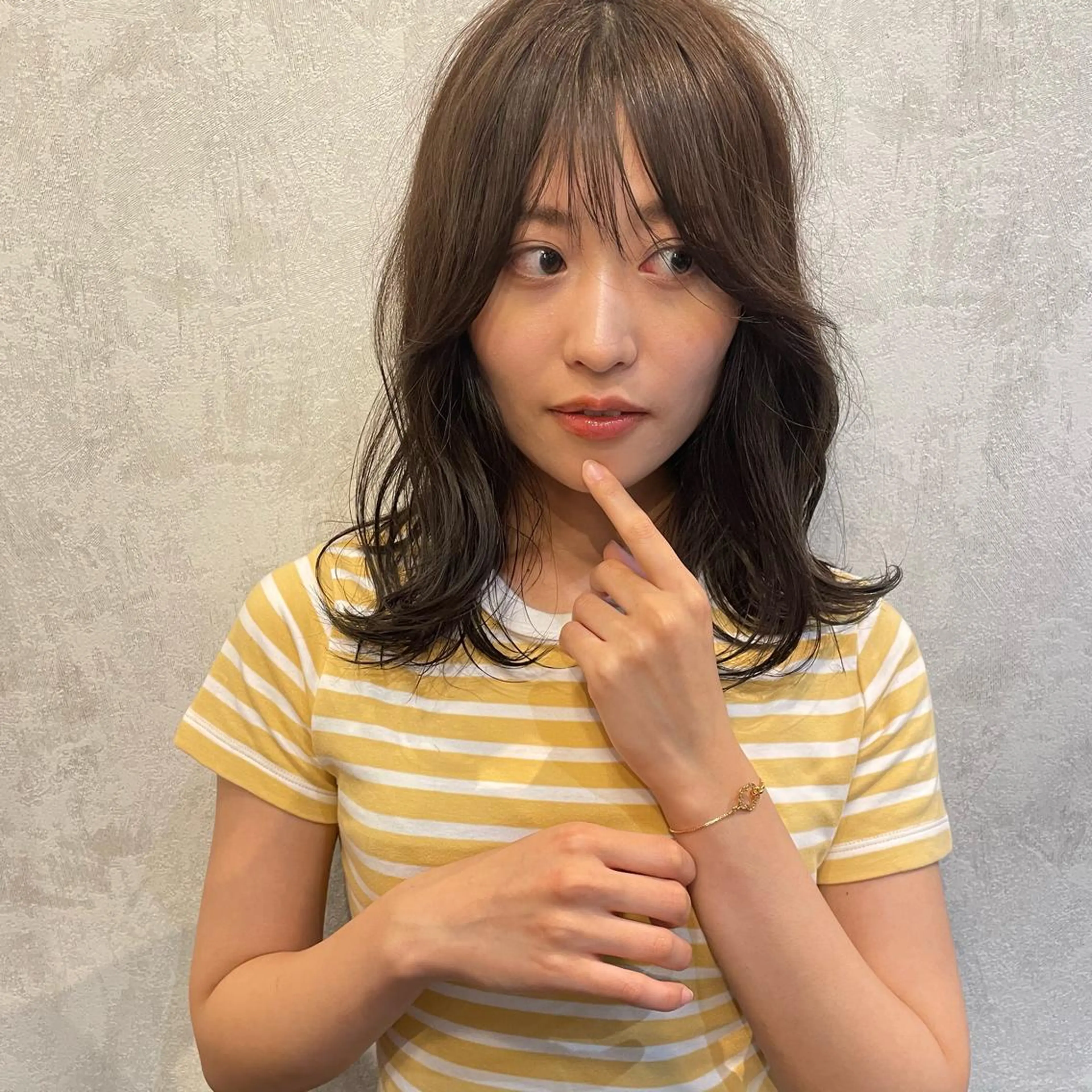 セミロング カラー ヘアアレンジ ヘアカラー トリートメント 飯塚 沙衣のヘアスタイル