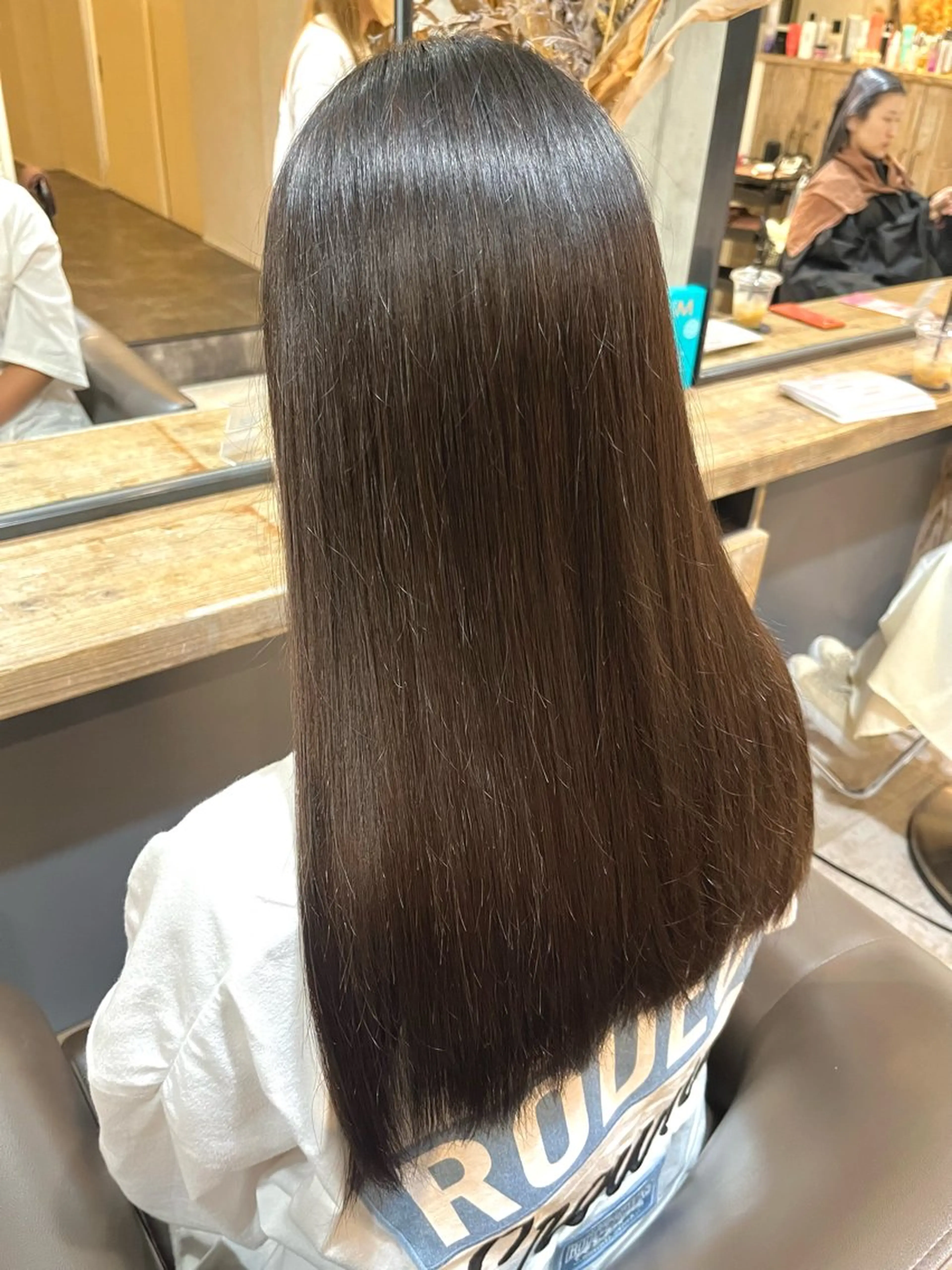 ロング カット 暖色＊ベージュ ＊くらたあやかのヘアスタイル