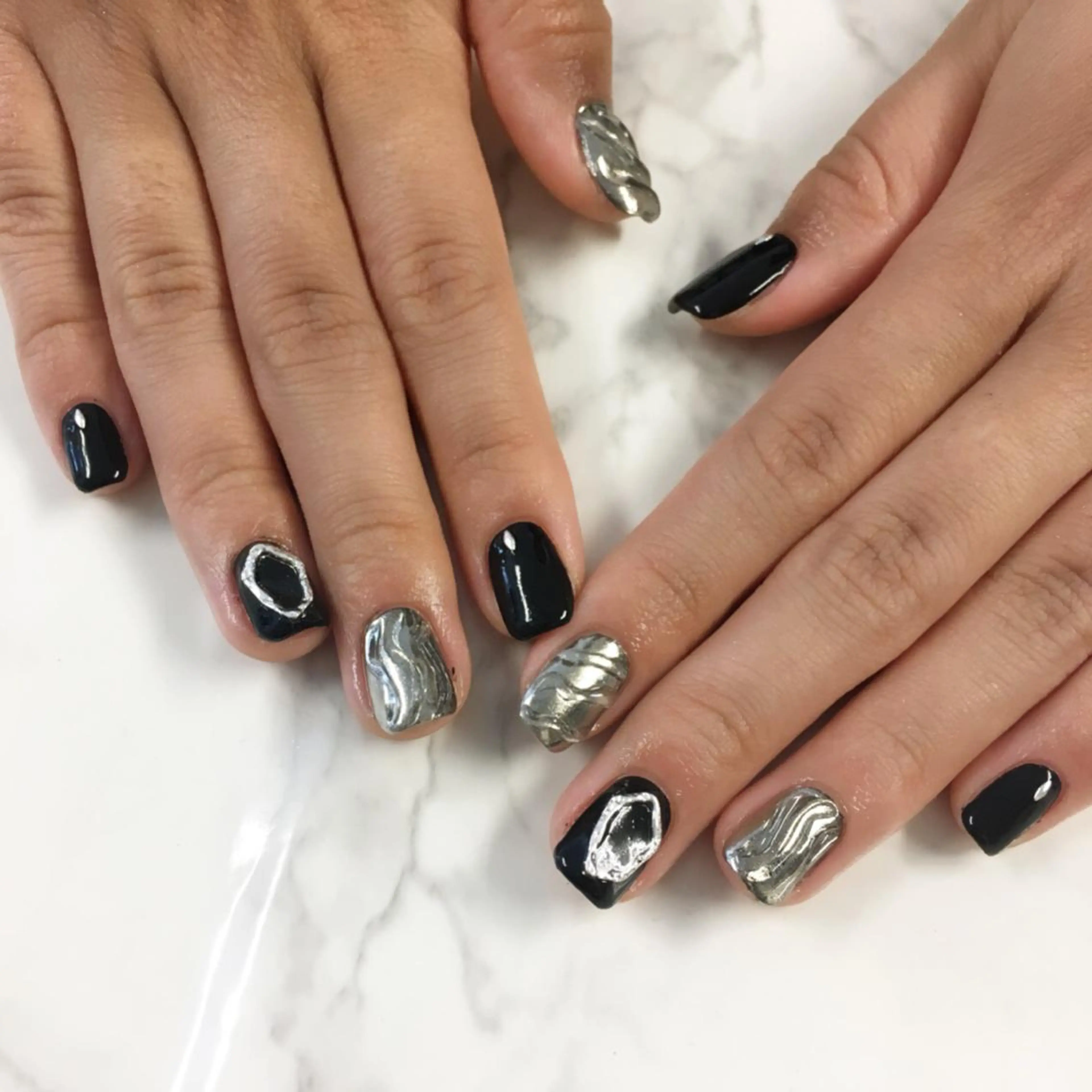 ネイル ジェルネイル SHINE NAILのネイルデザイン