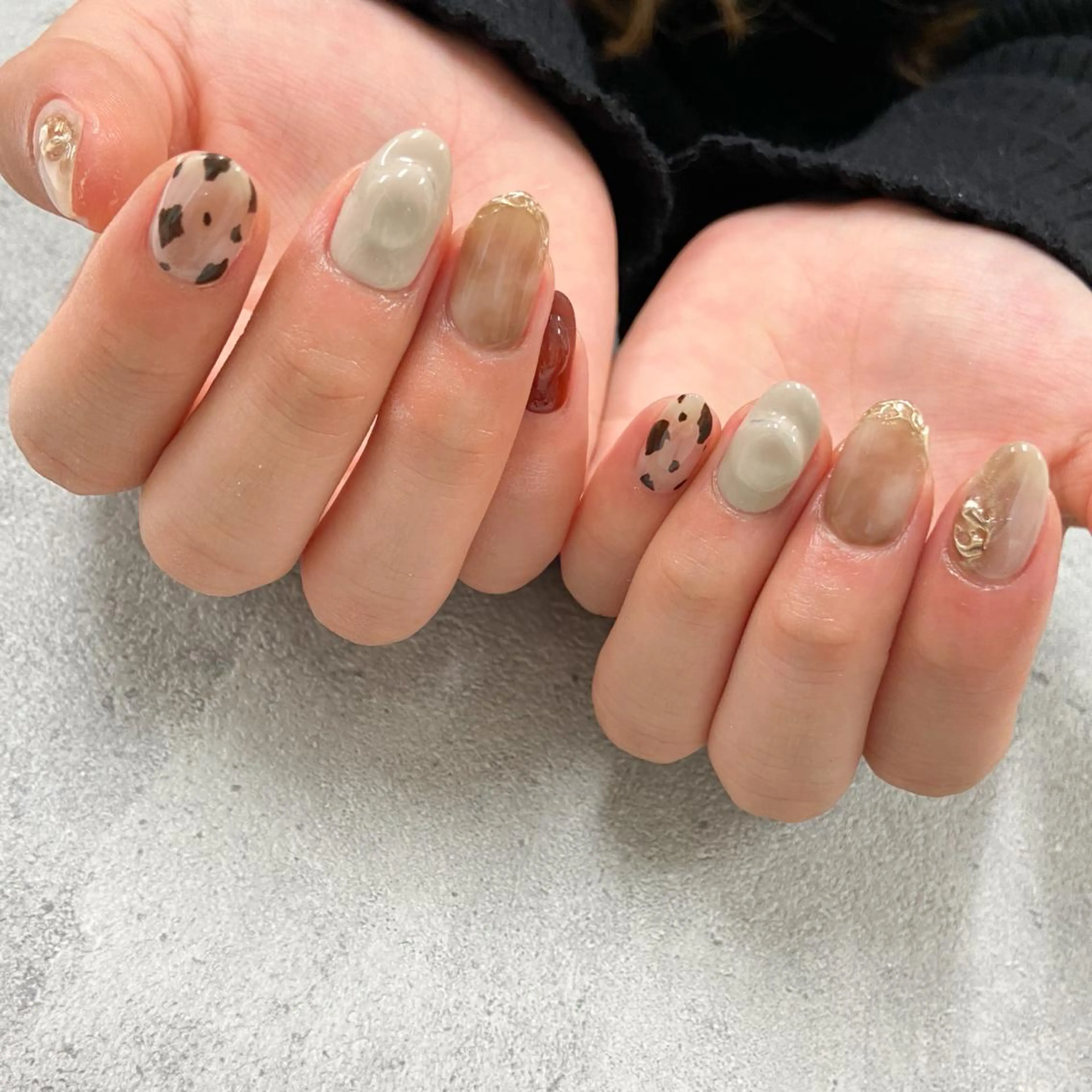 ネイル 黒沢 直子のネイルデザイン