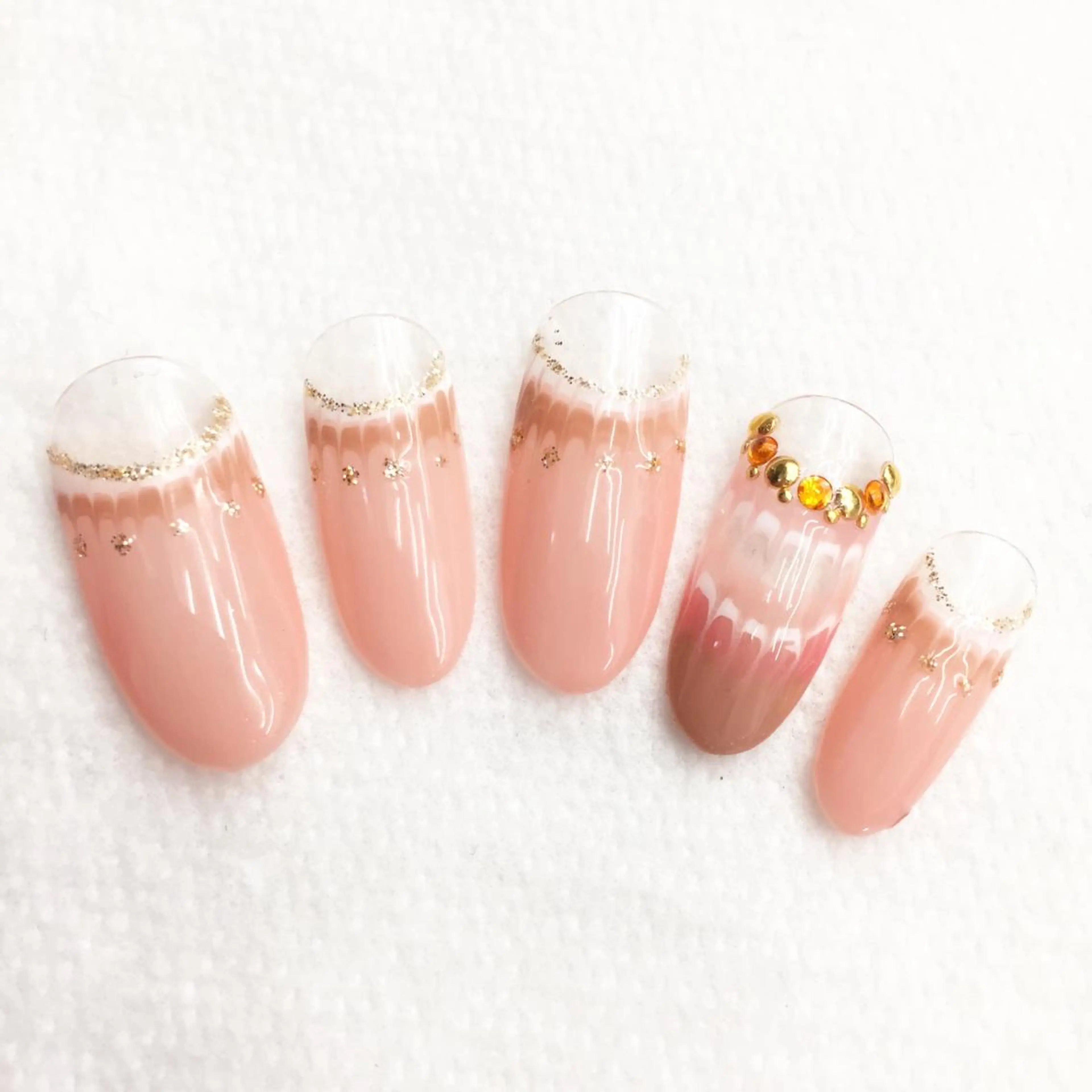 ネイル ピーコックネイル miel nailのネイルデザイン