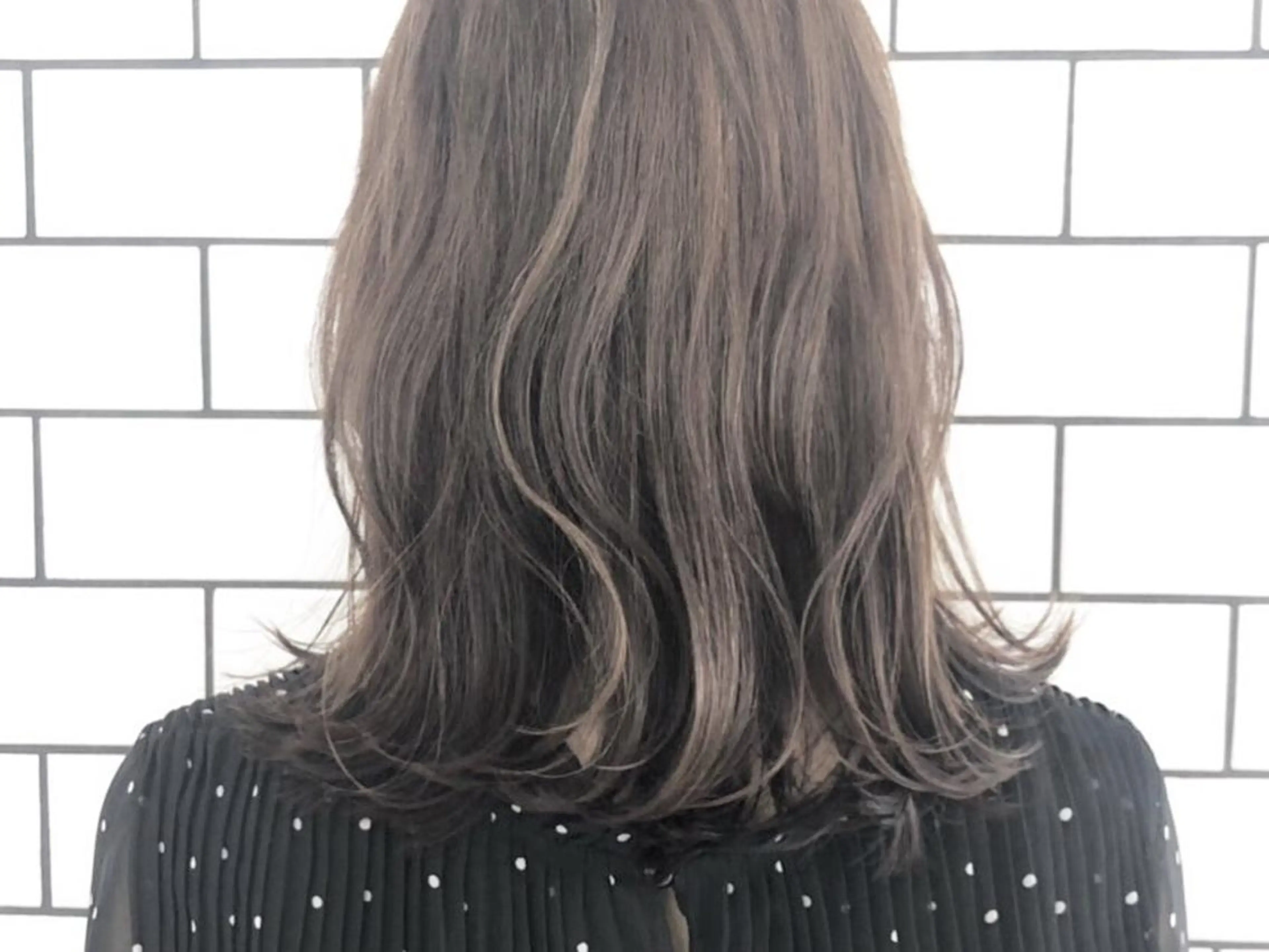 ミディアム カラー パーマ ヘアアレンジ ネイル マツエク・マツパ 川野 彩海のヘアスタイル