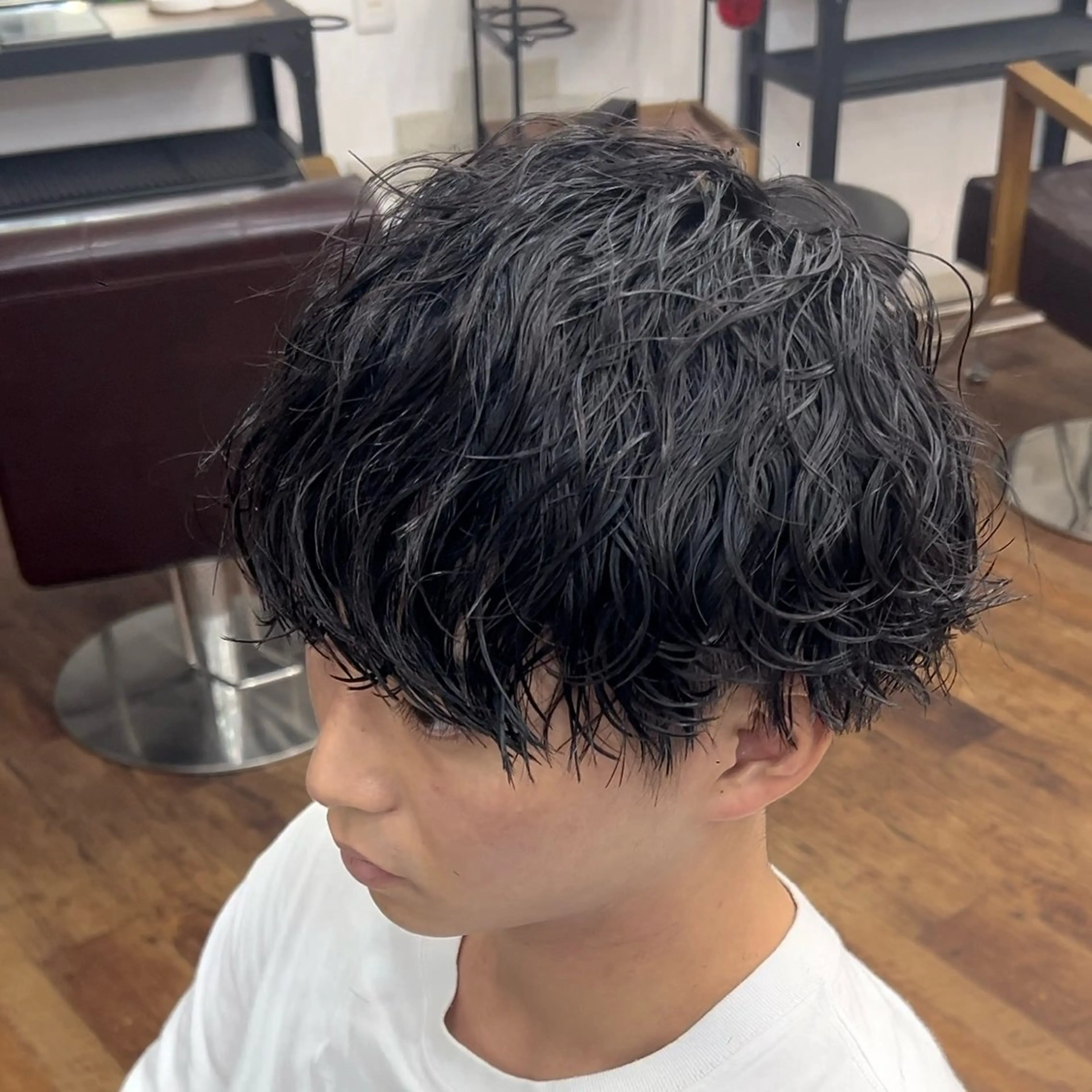 ミディアム パーマ メンズ ミディアムパーマ マッシュ メンズパーマ スパイラルパーマ Rikito /メンズパーマのヘアスタイル