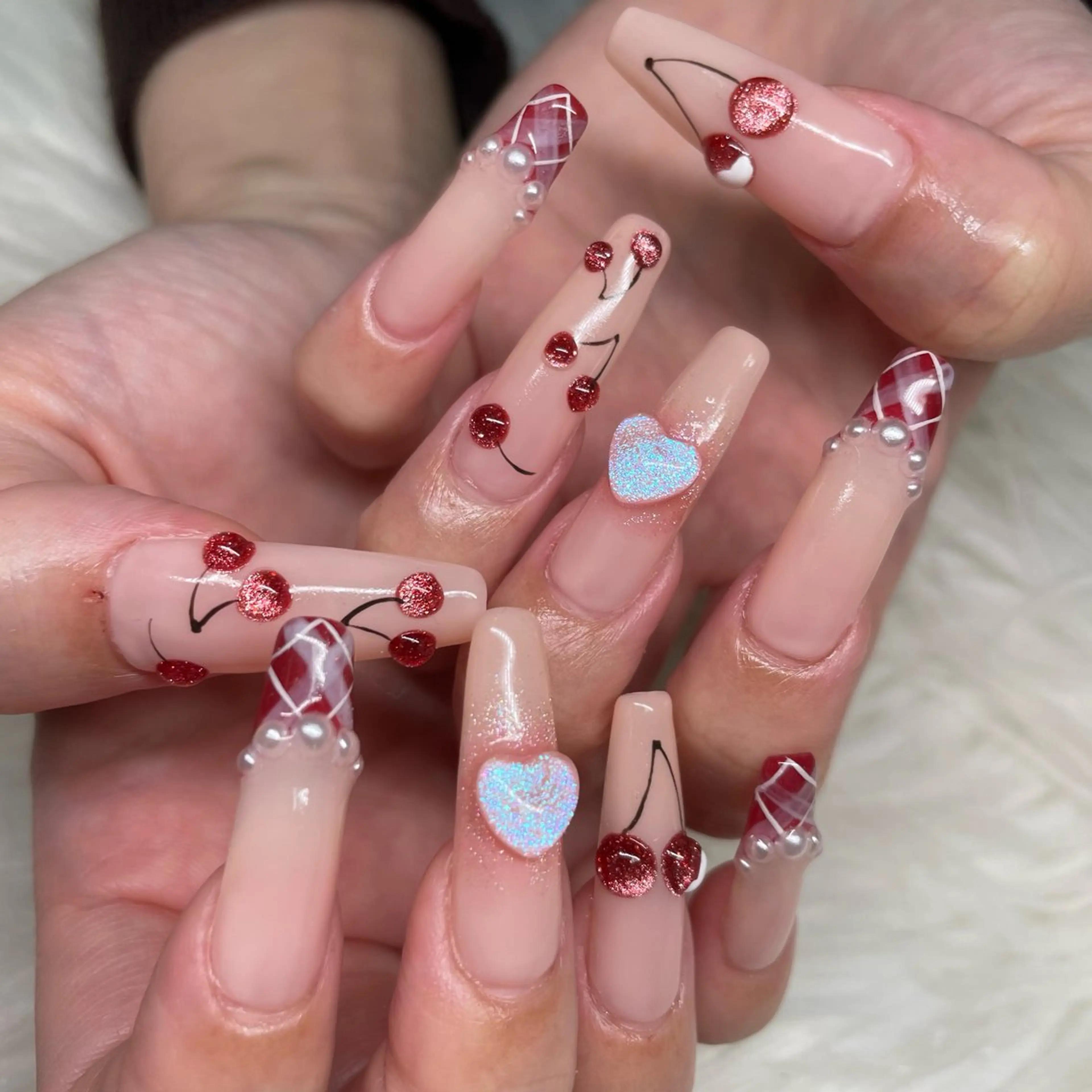 ネイル ハンドネイル RE💟N.NAIL ラテン系お姉さんのネイルデザイン
