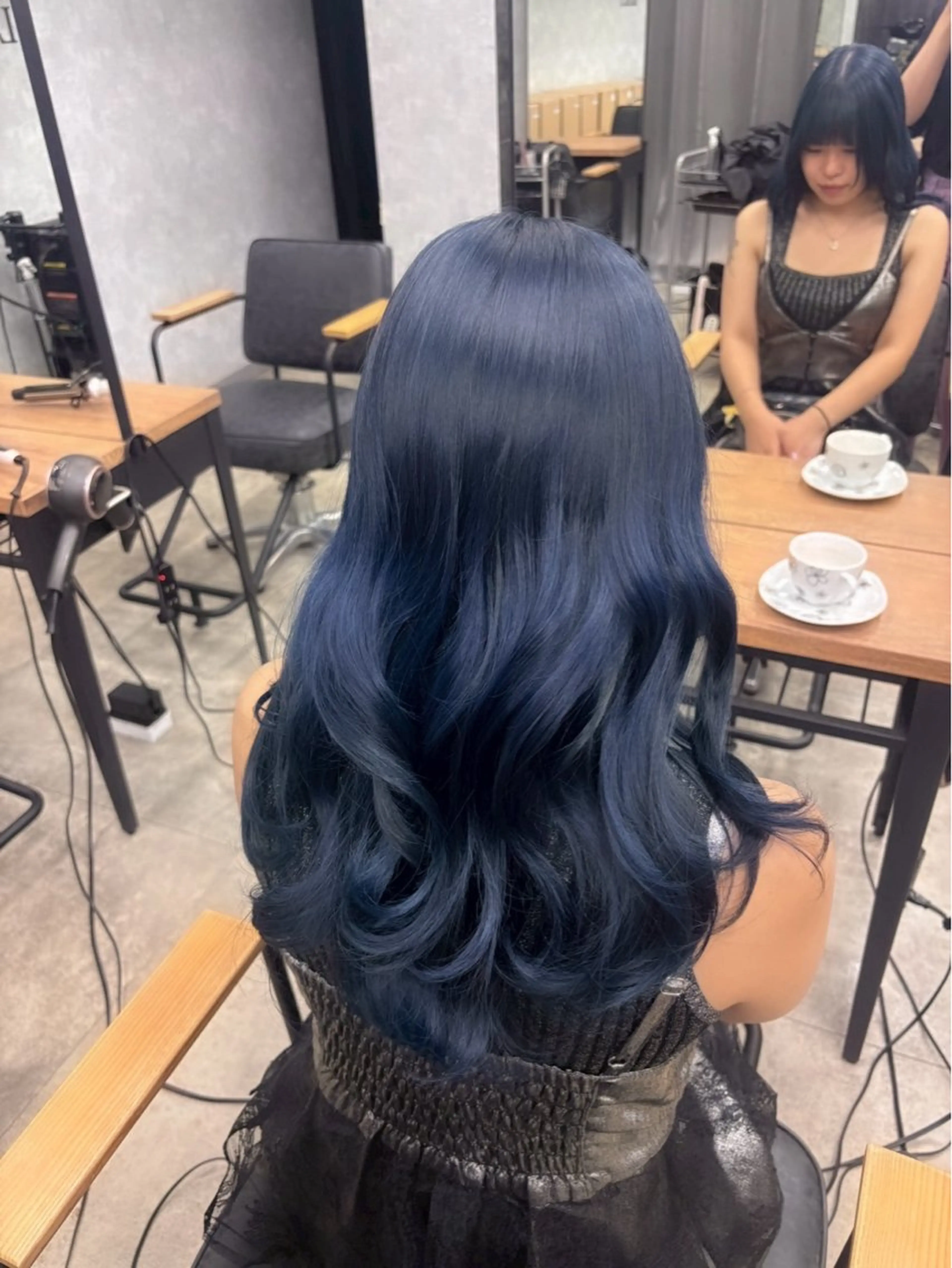 ロング ヘアカラー 🩵Lutia新宿 ヒイラギ🩵のヘアスタイル