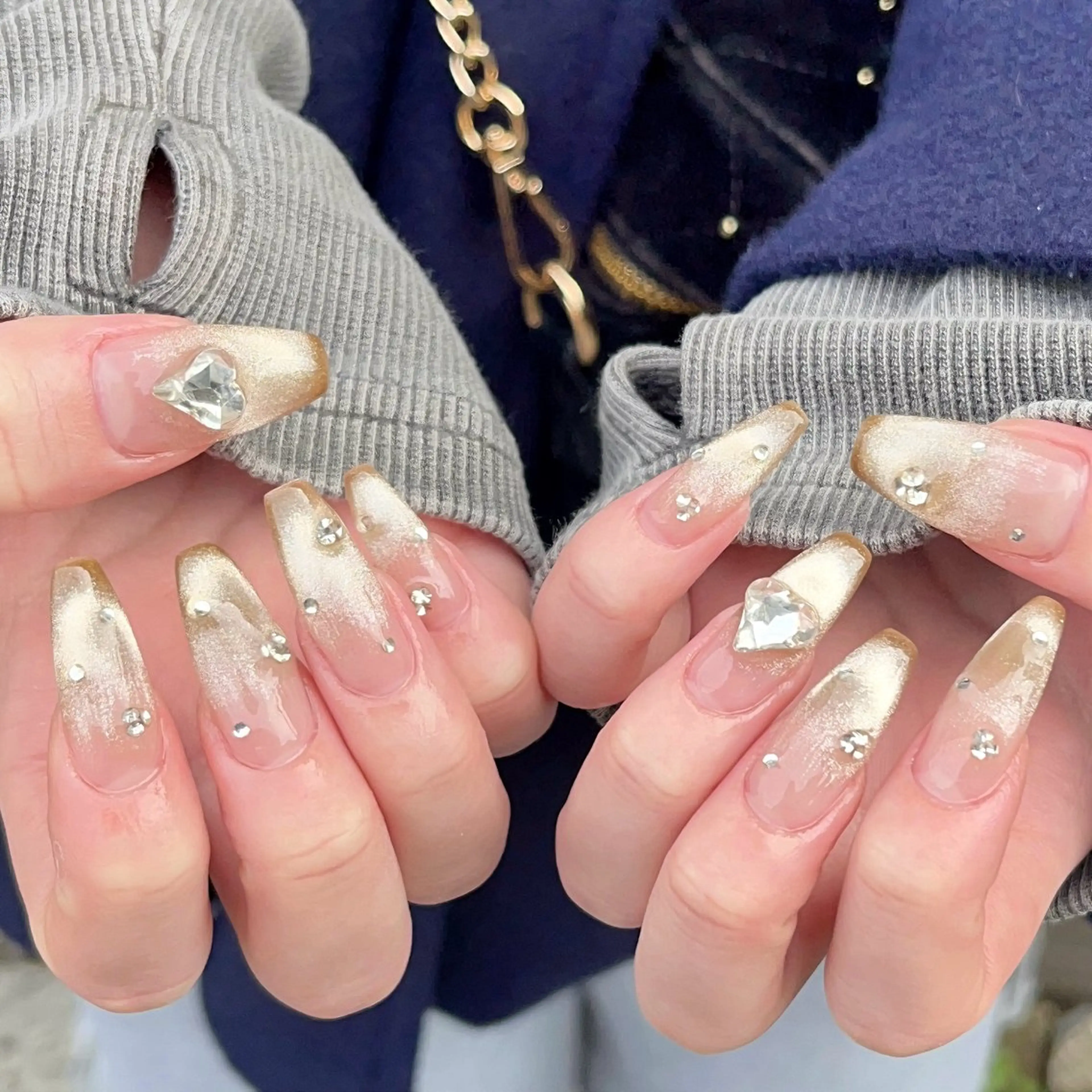 ネイル 長さ出し フレンチネイル マグネットネイル マグネットフレンチ ワンカラーネイル ハンドネイル 🫧OPELIA NAIL渋谷🫧のネイルデザイン
