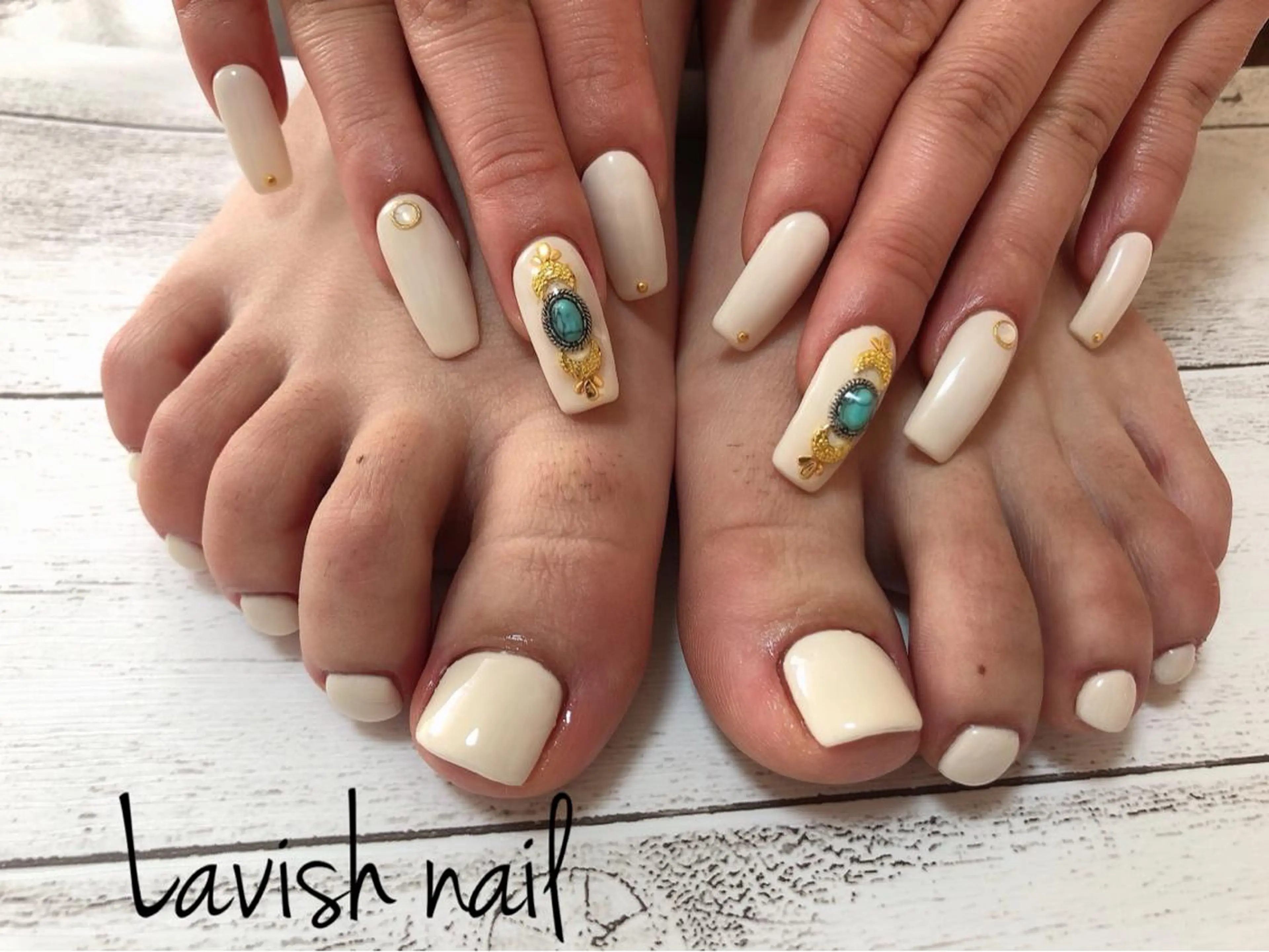 ネイル スカルプネイル ハンドネイル Lavish nailのネイルデザイン