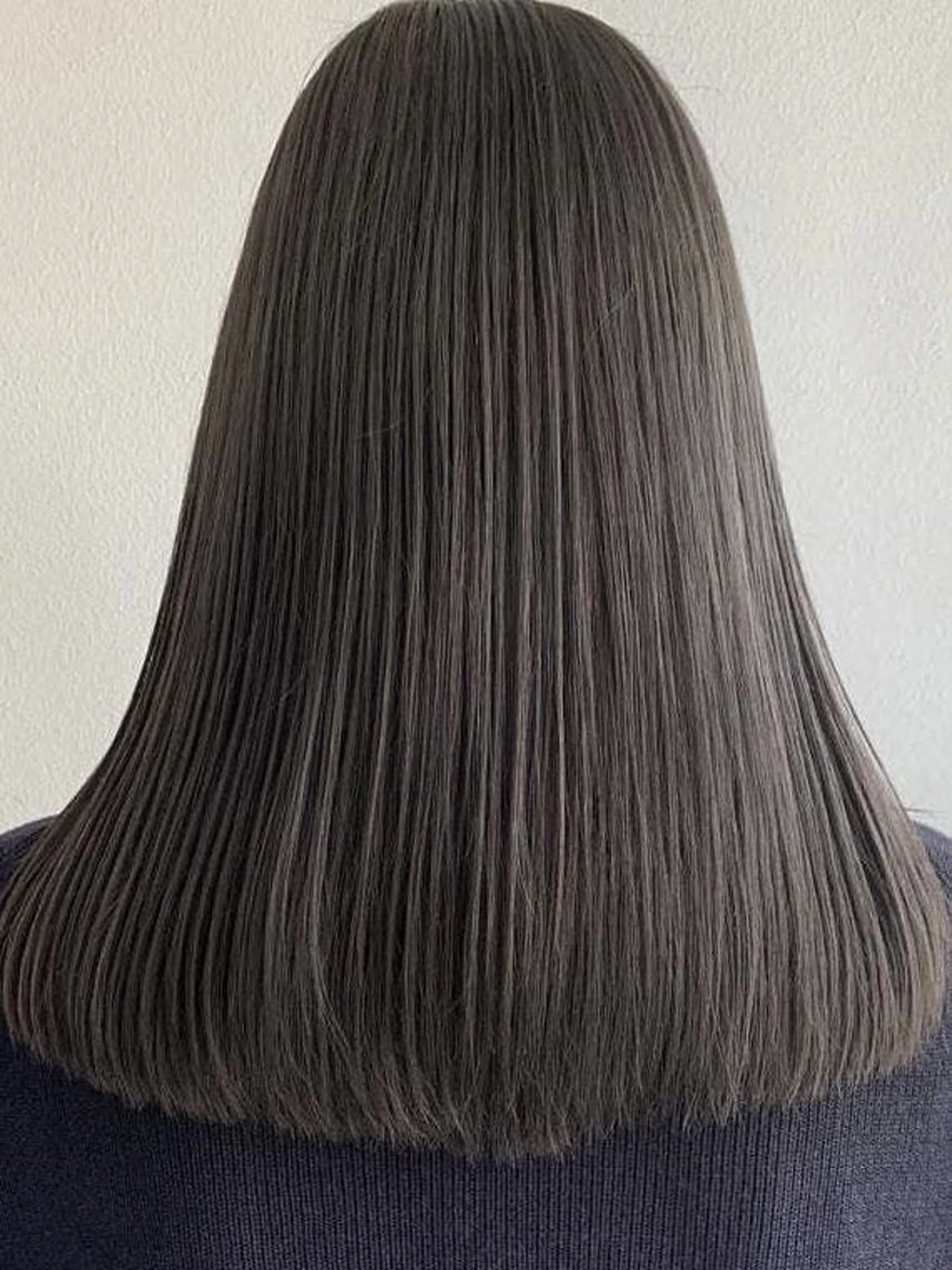 ワンレンスタイルカット✂️➕髪質改善トリートメントの写真