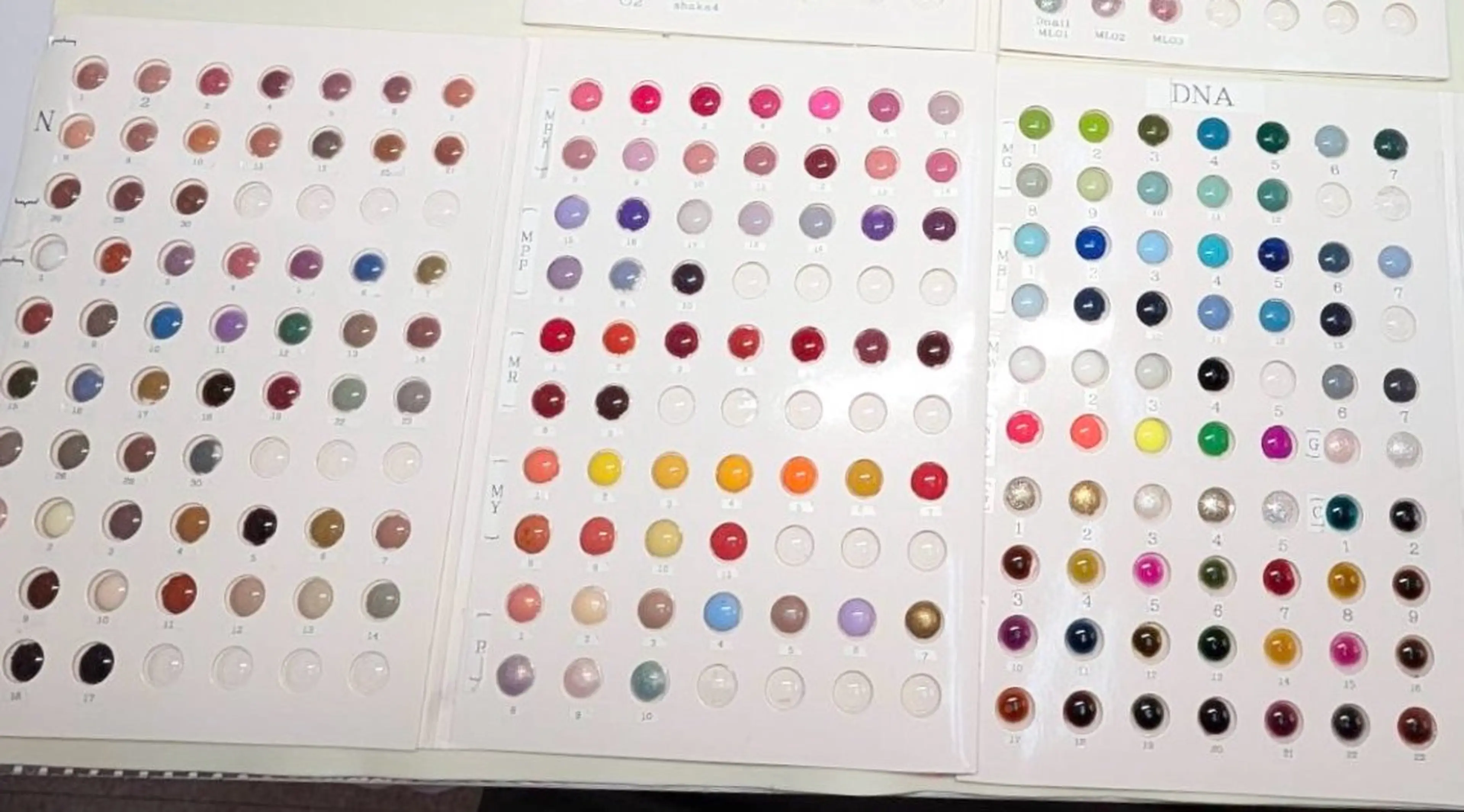 ネイル ENVY☆ NOELのネイルデザイン