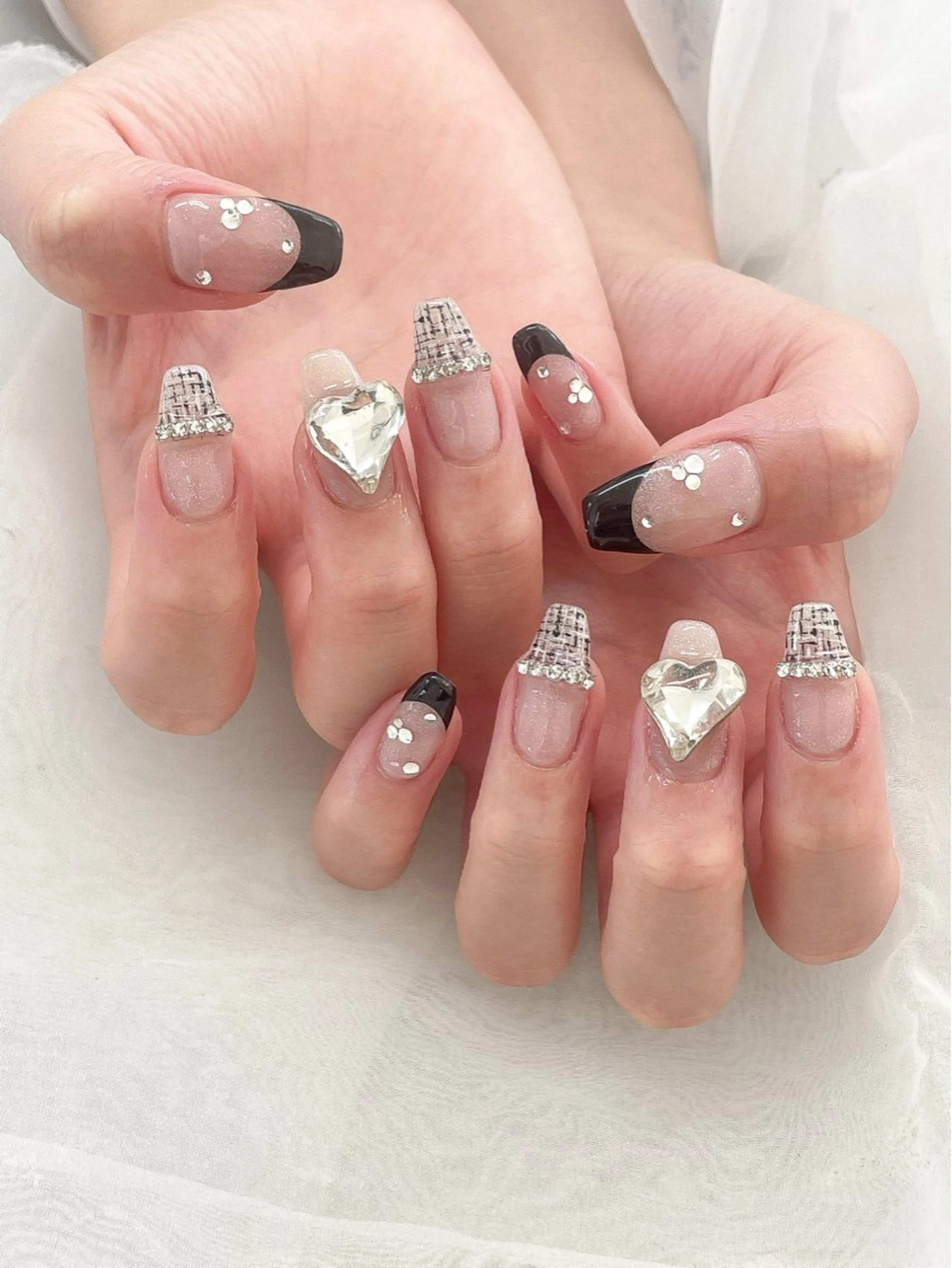 ネイル ハンドネイル 五十嵐 美智のネイルデザイン