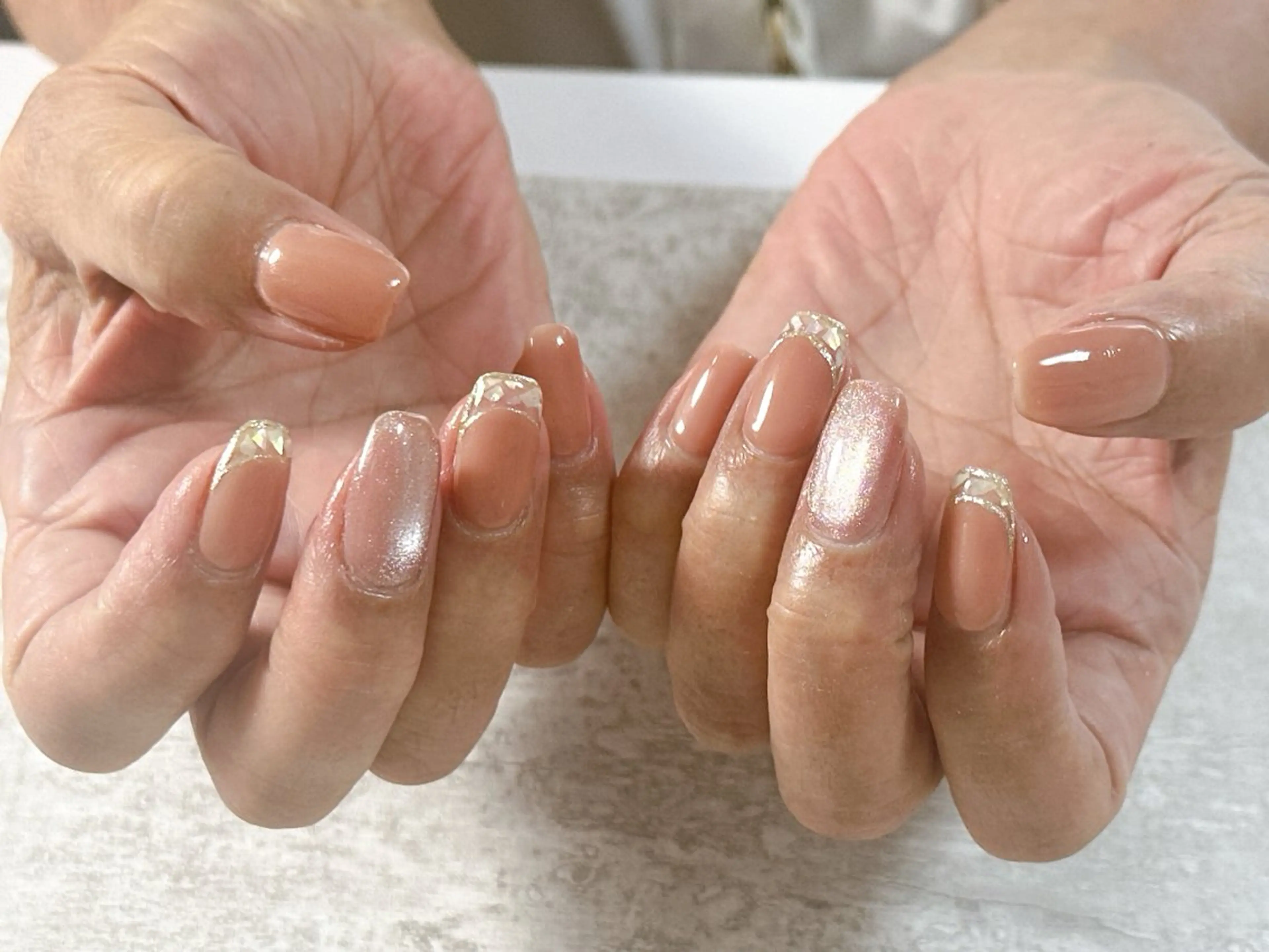ネイル オーロラネイル ブルー クリアネイル フットネイル フレンチネイル ハンドネイル kiki nail たまプラーザのネイルデザイン