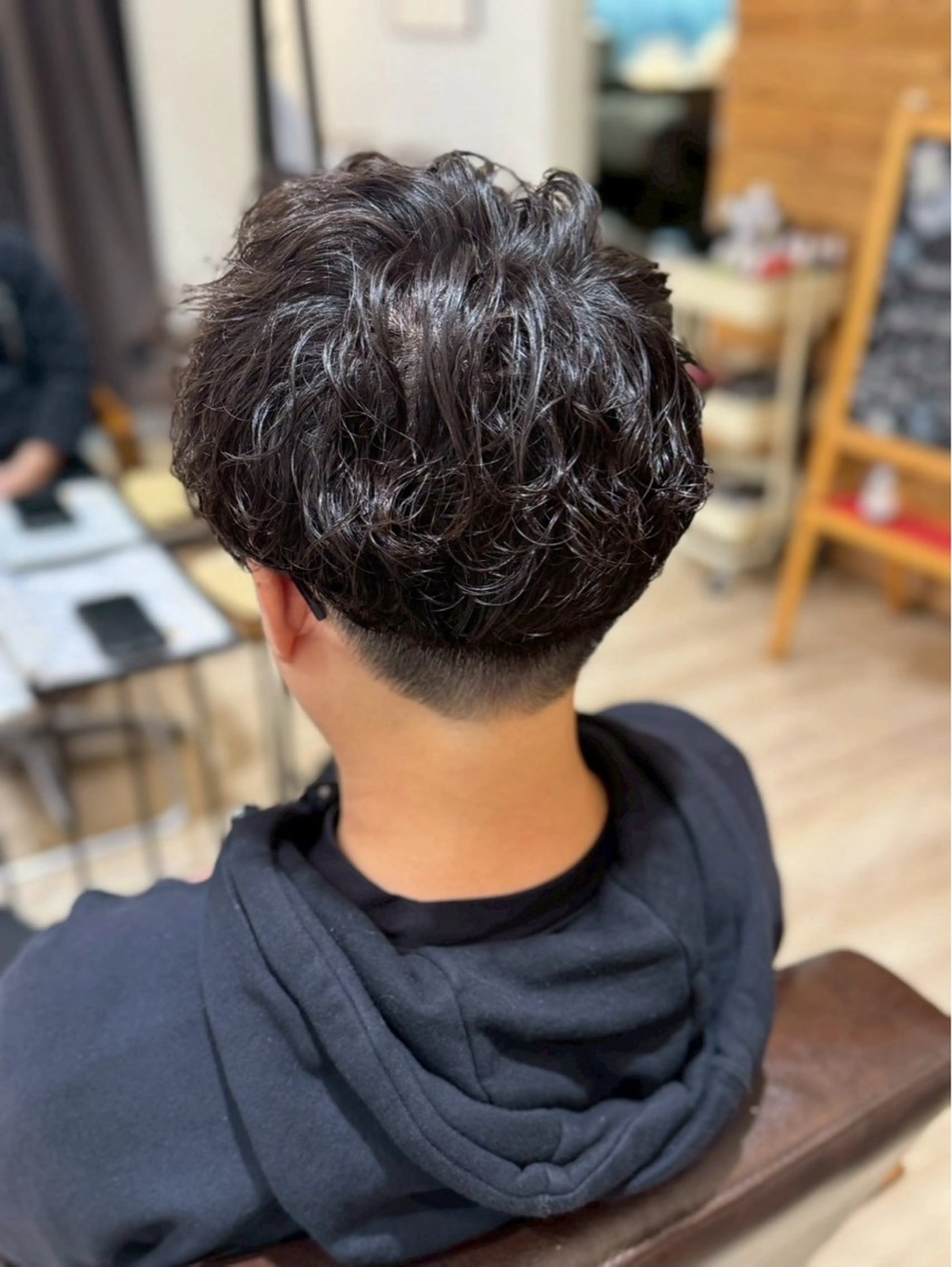 メンズ 三輪 あおいのヘアスタイル