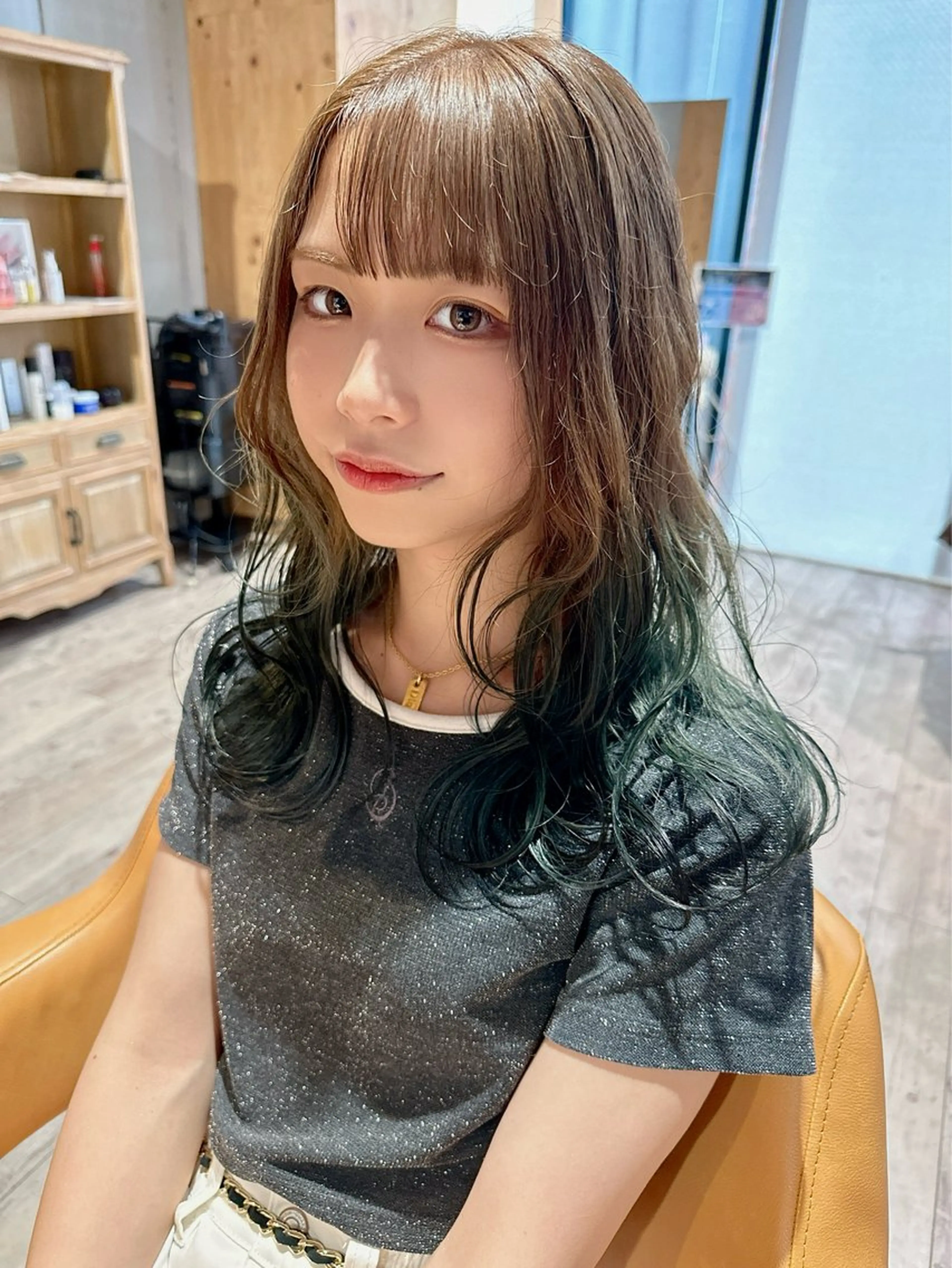 カラー トリートメント 派手カワ🌈💖 イノウエアヤカのヘアスタイル
