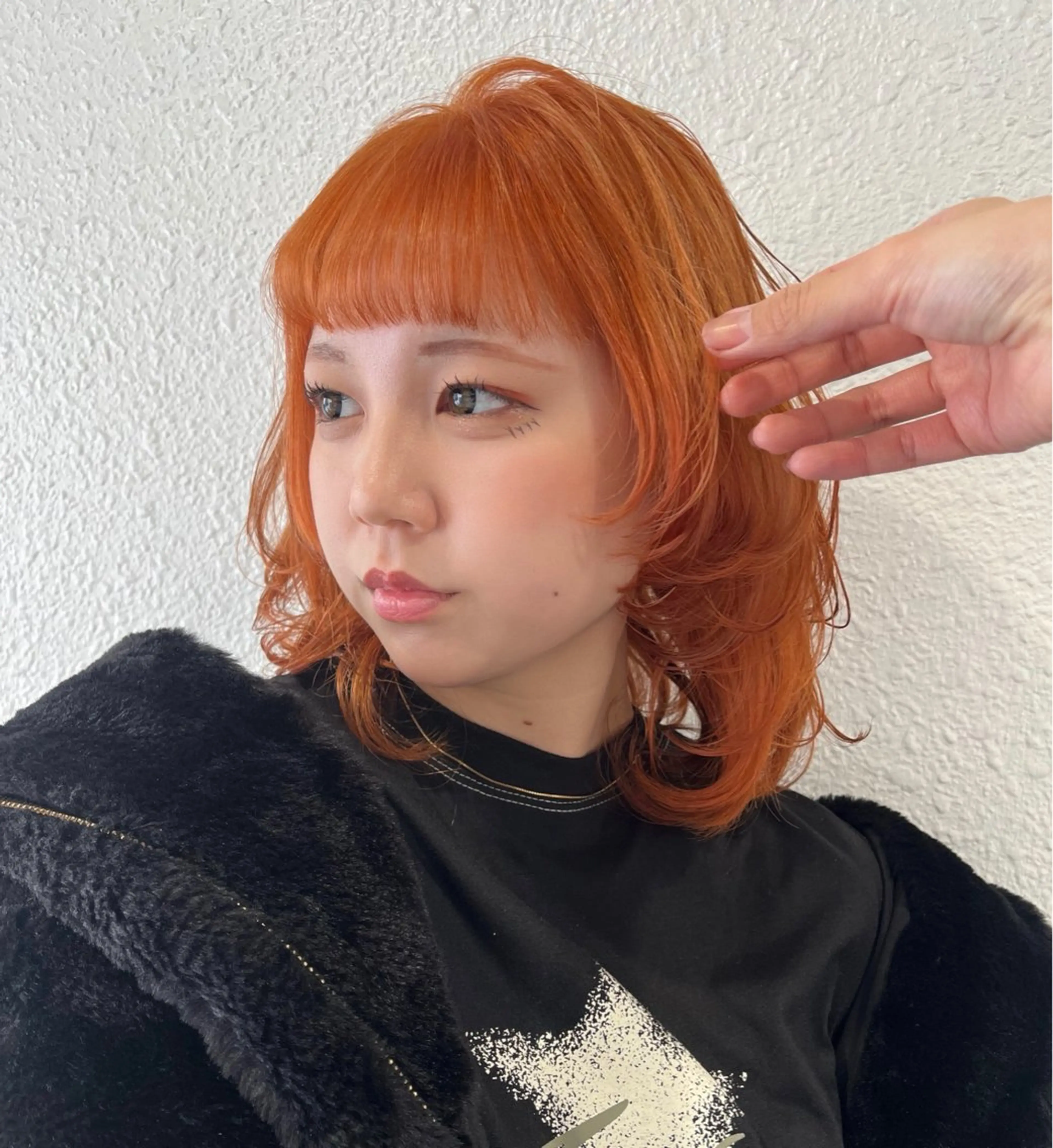 ミディアム カラー ヘアアレンジ オレンジ ヘアカラー 艶ハイトーン/ 輝保🤍✨のヘアスタイル