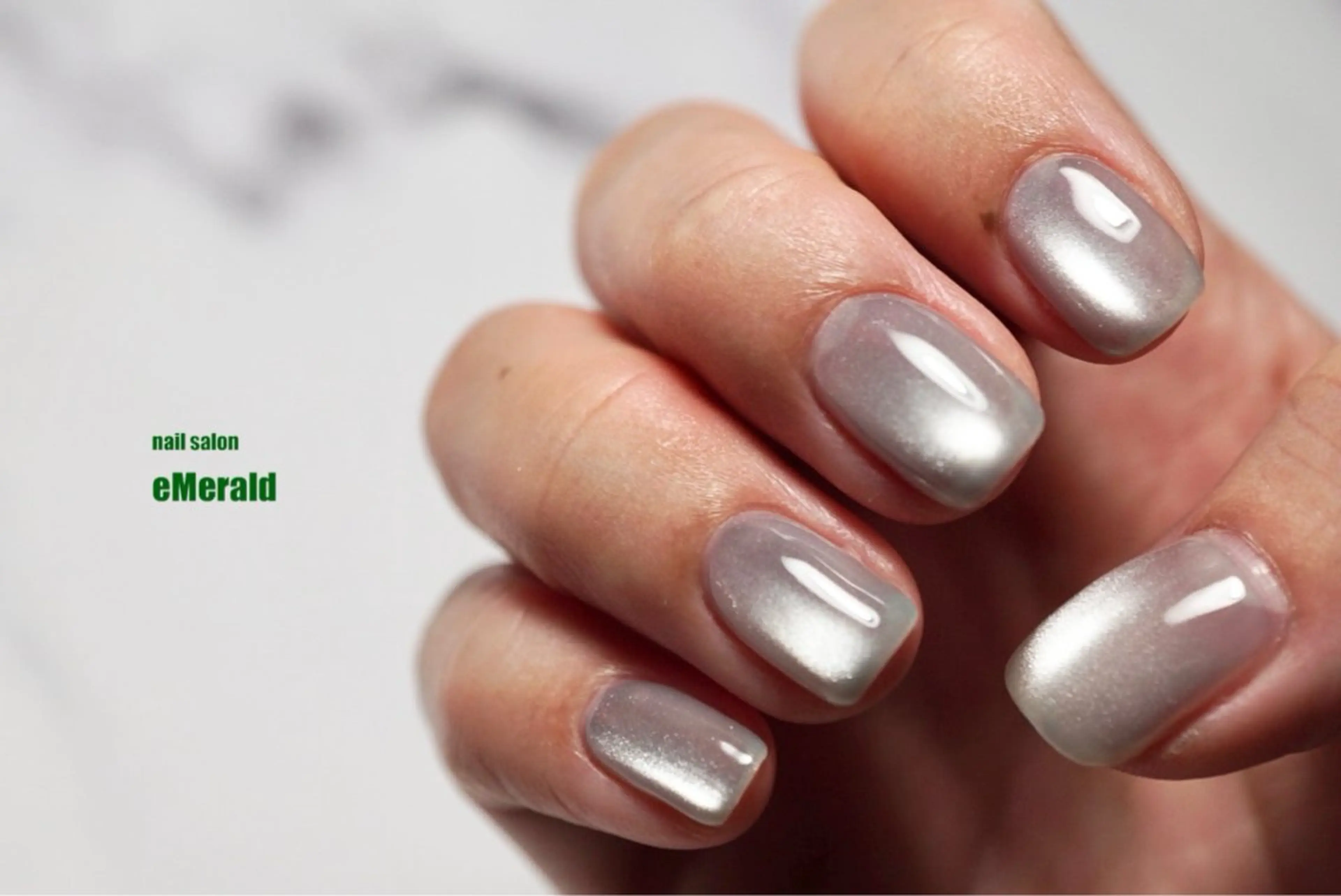 ネイル ハンドネイル nailsalon eMeraldのネイルデザイン