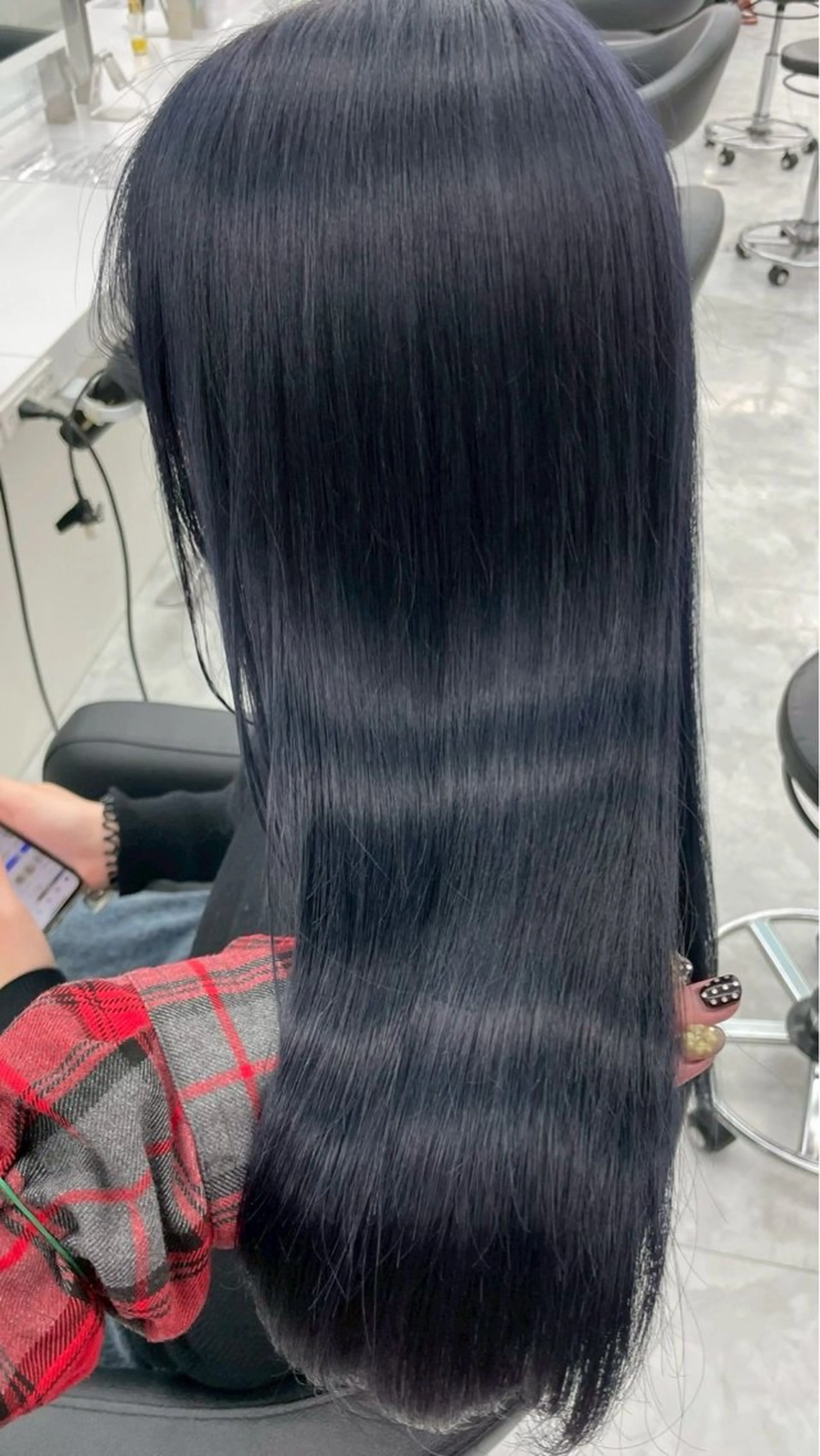 ロング カラー 🩶niina 暗髪韓国系カラー🩶のヘアスタイル