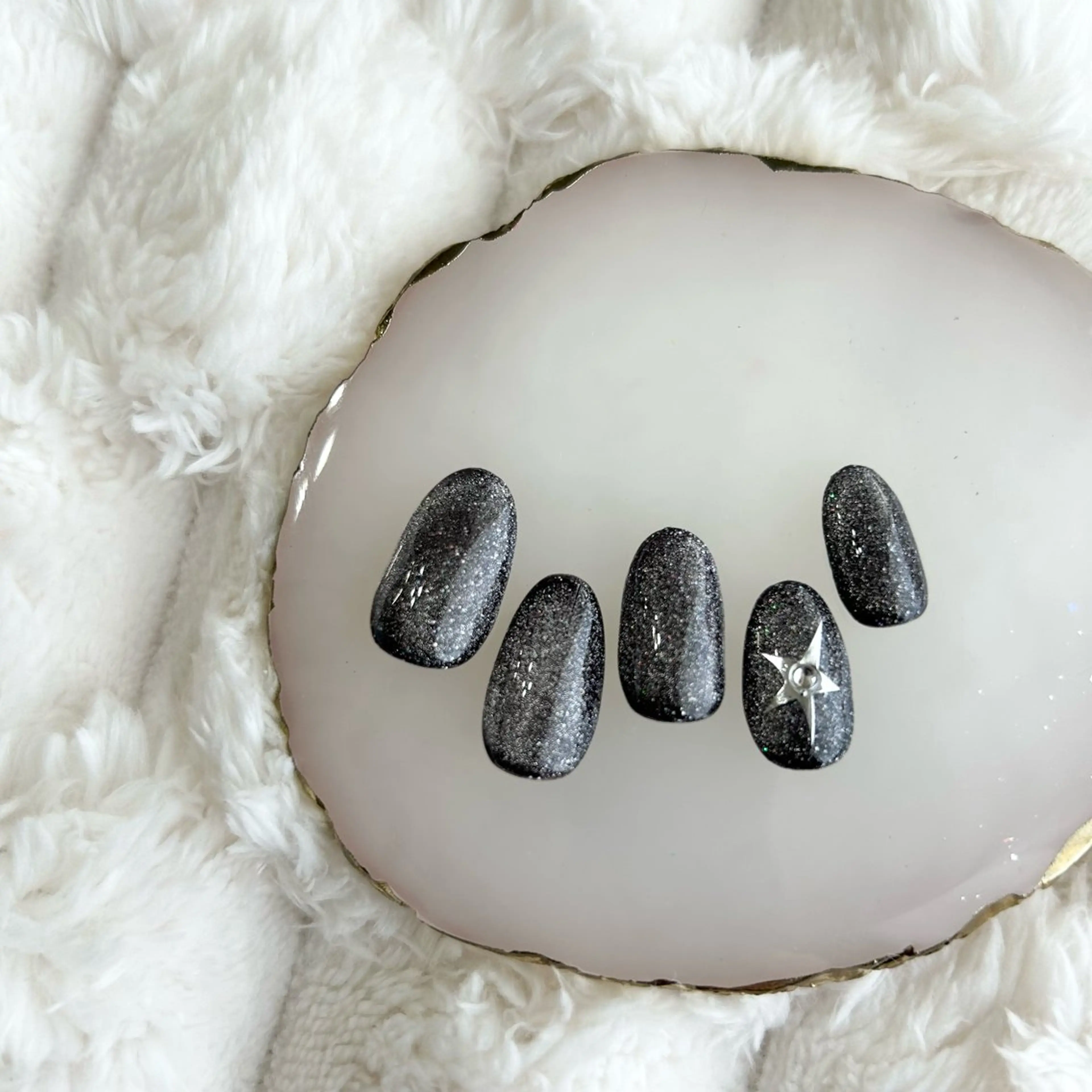 ネイル アートネイル ジェルネイル マグネットネイル Hurin’s Nail所属・Hurin’s Nail Rikaのネイルデザイン