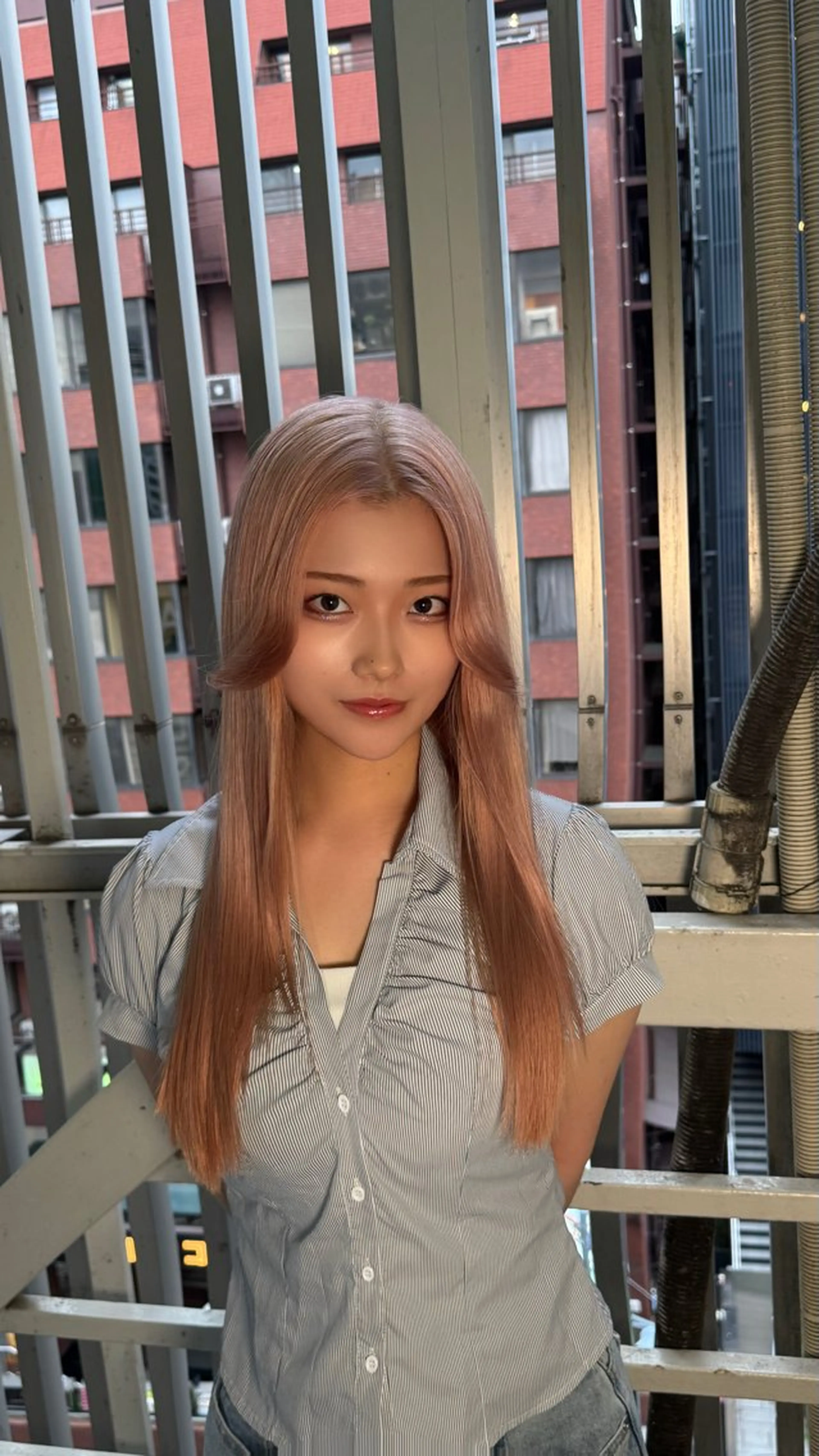 ロング カラー ヘアカラー ZYNX所属・MAHIRO/複雑 履歴/ハイトーンのヘアスタイル