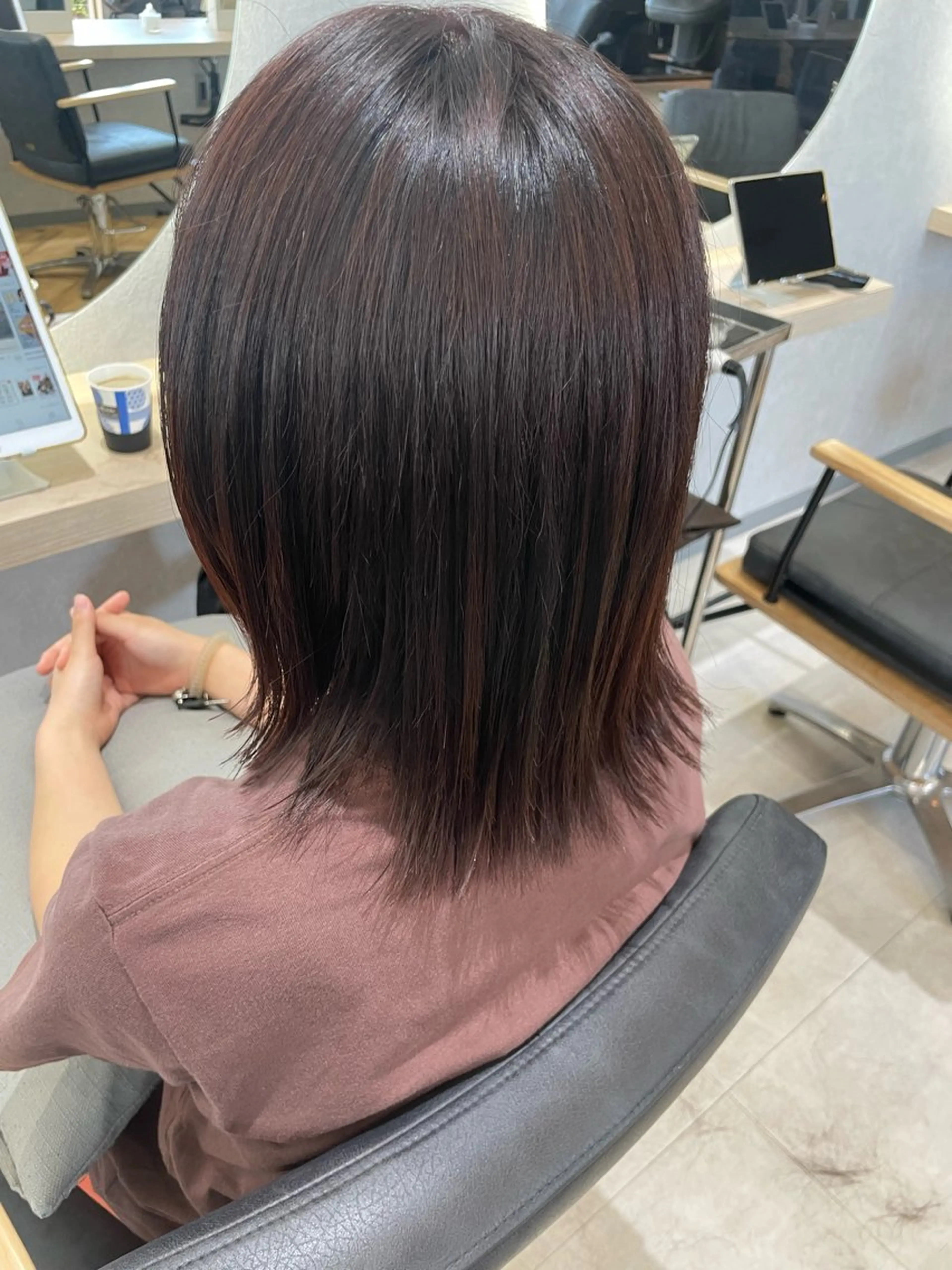 ミディアム カラー カット ヘアカラー トリートメント Asumi 髪質改善のヘアスタイル