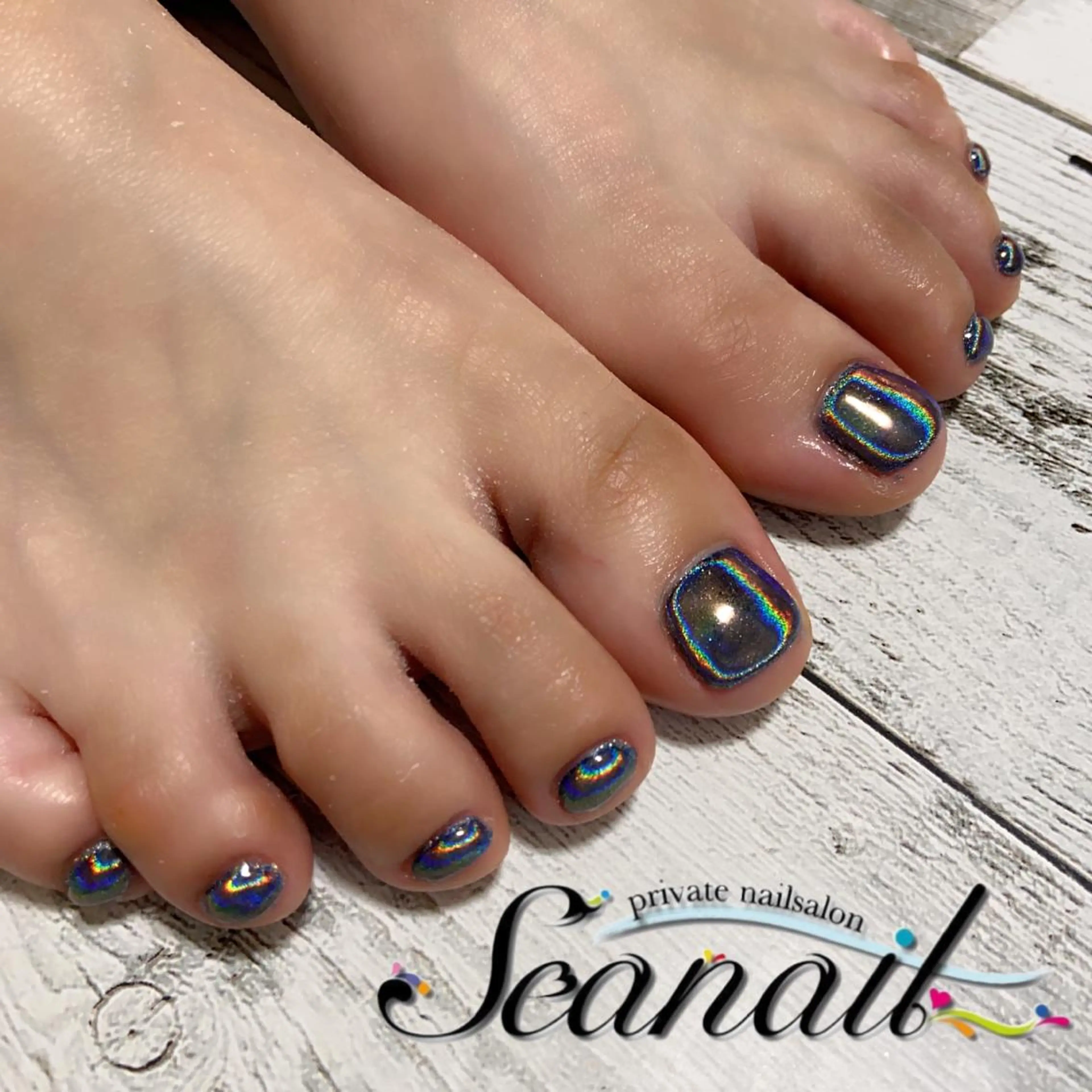 ネイル アートネイル フットネイル ジェルネイル 持ち込み 赤色 小尾 栞のネイルデザイン