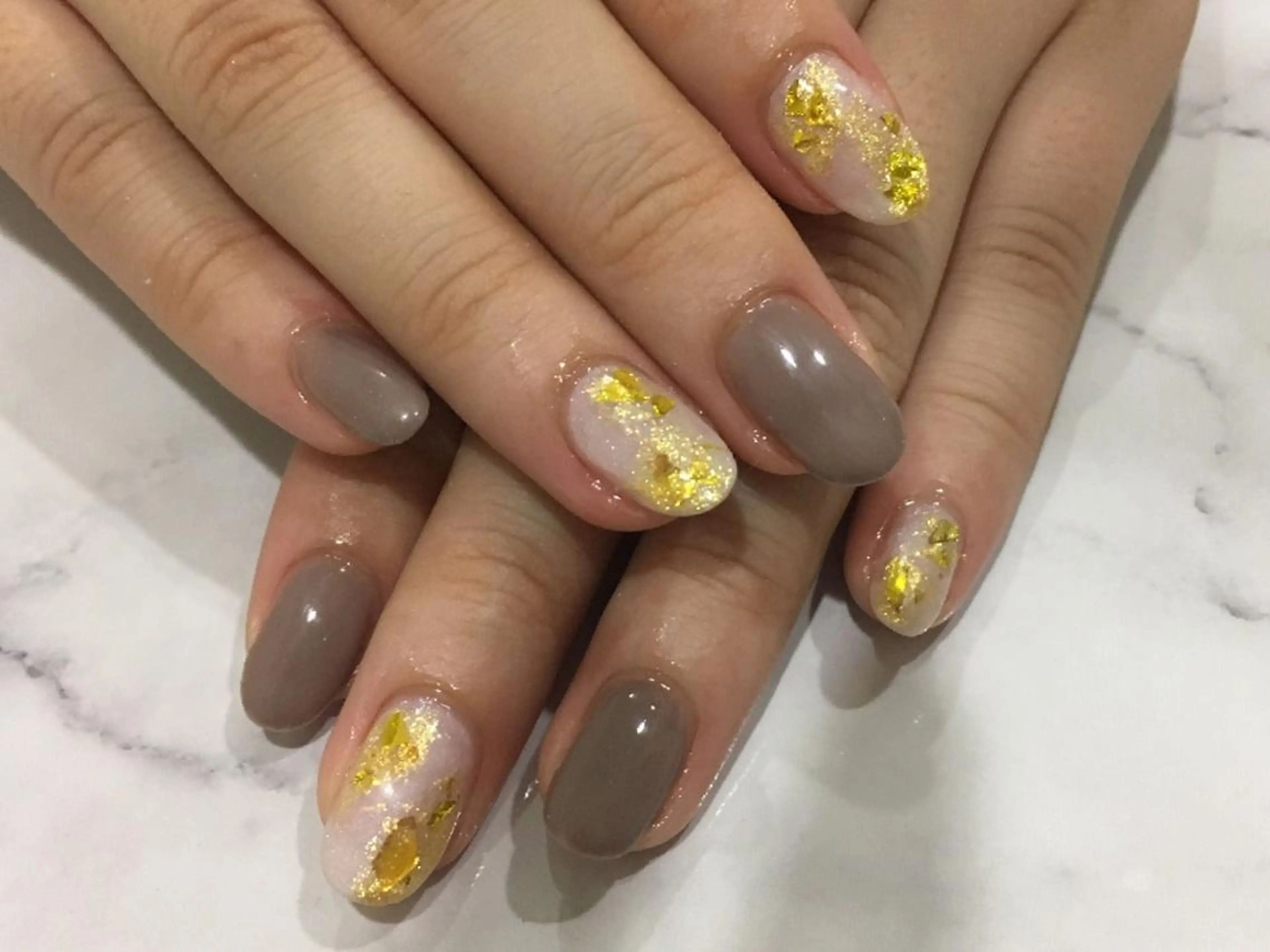 ネイル キラキラネイル ネイル＆フラワーサロン〜Ri✦hiro〜鳥栖店所属・HIRATA RIEのネイルデザイン