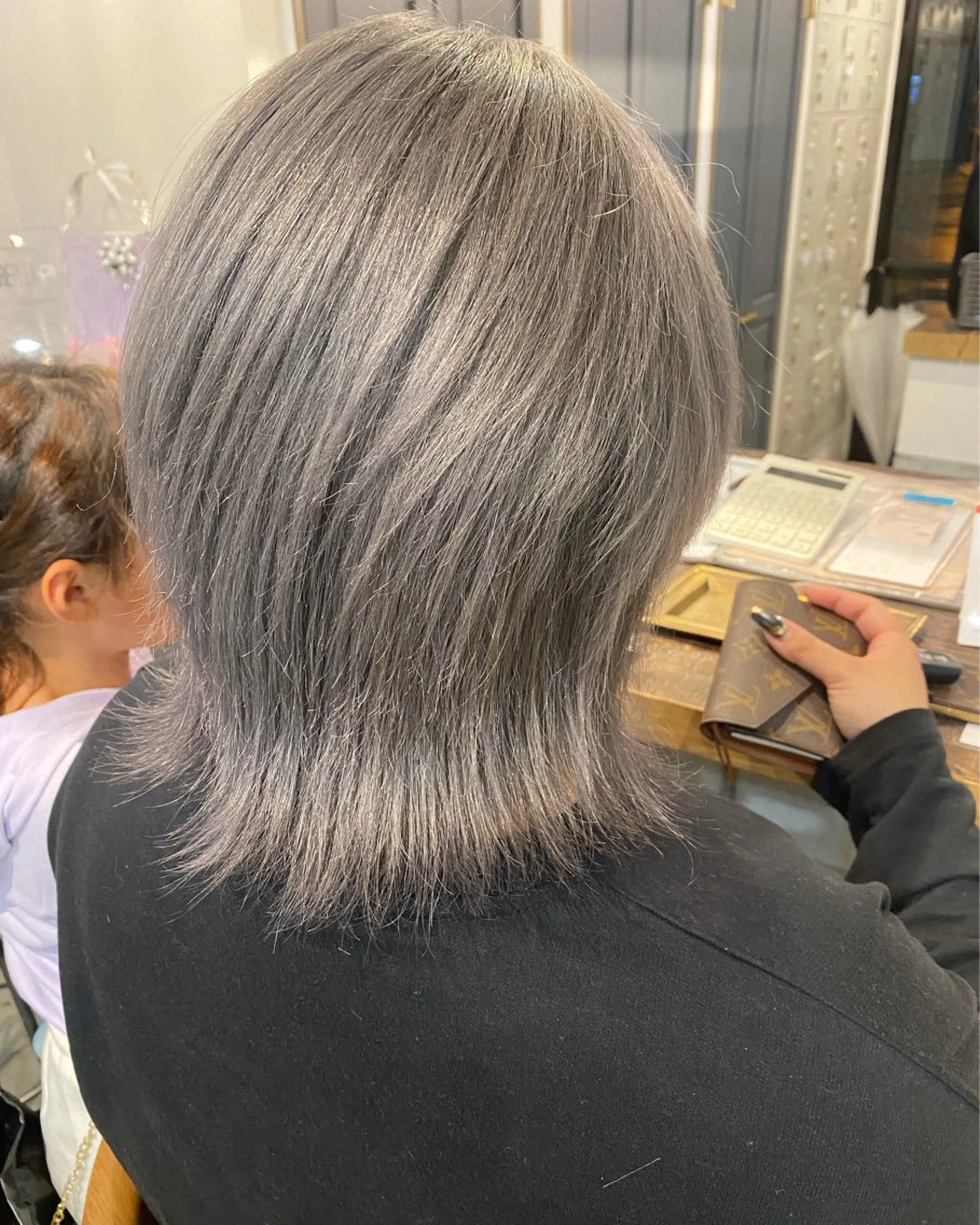 ミディアム カラー 🩷🍭中津・梅田 エリア🍬💜のヘアスタイル